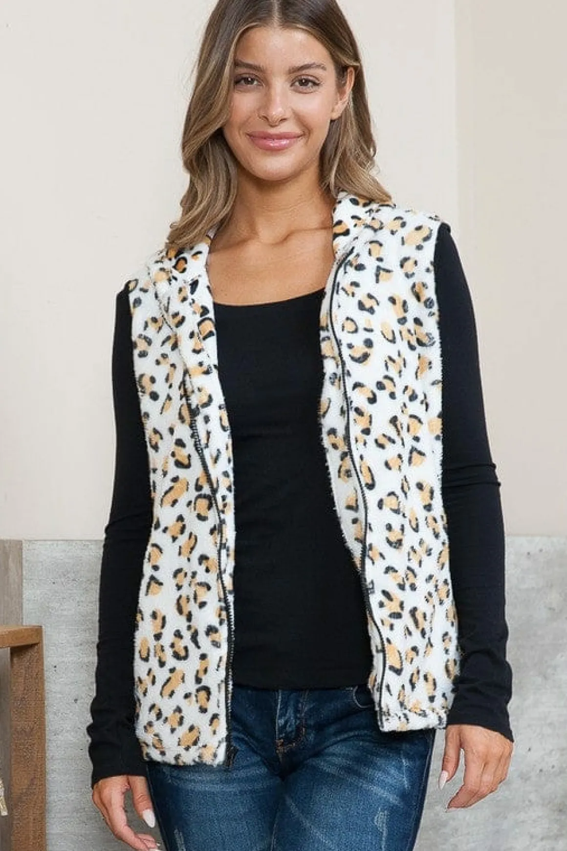 hoodie_vest_with_pockets__12.webp Hoodie Vest with Pockets *Online Only*