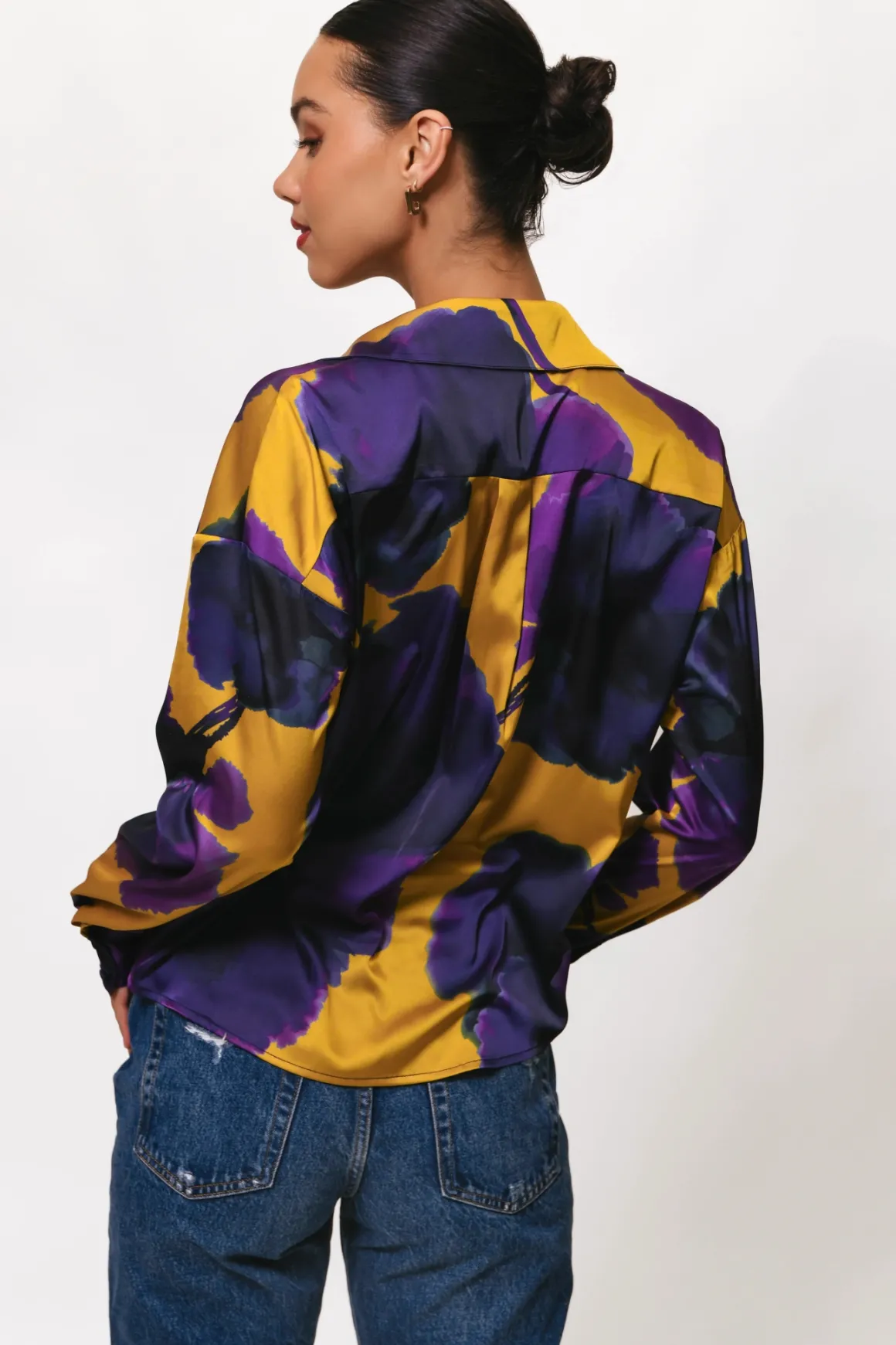 hutch_robbie_top_2.webp Hutch Robbie Top
