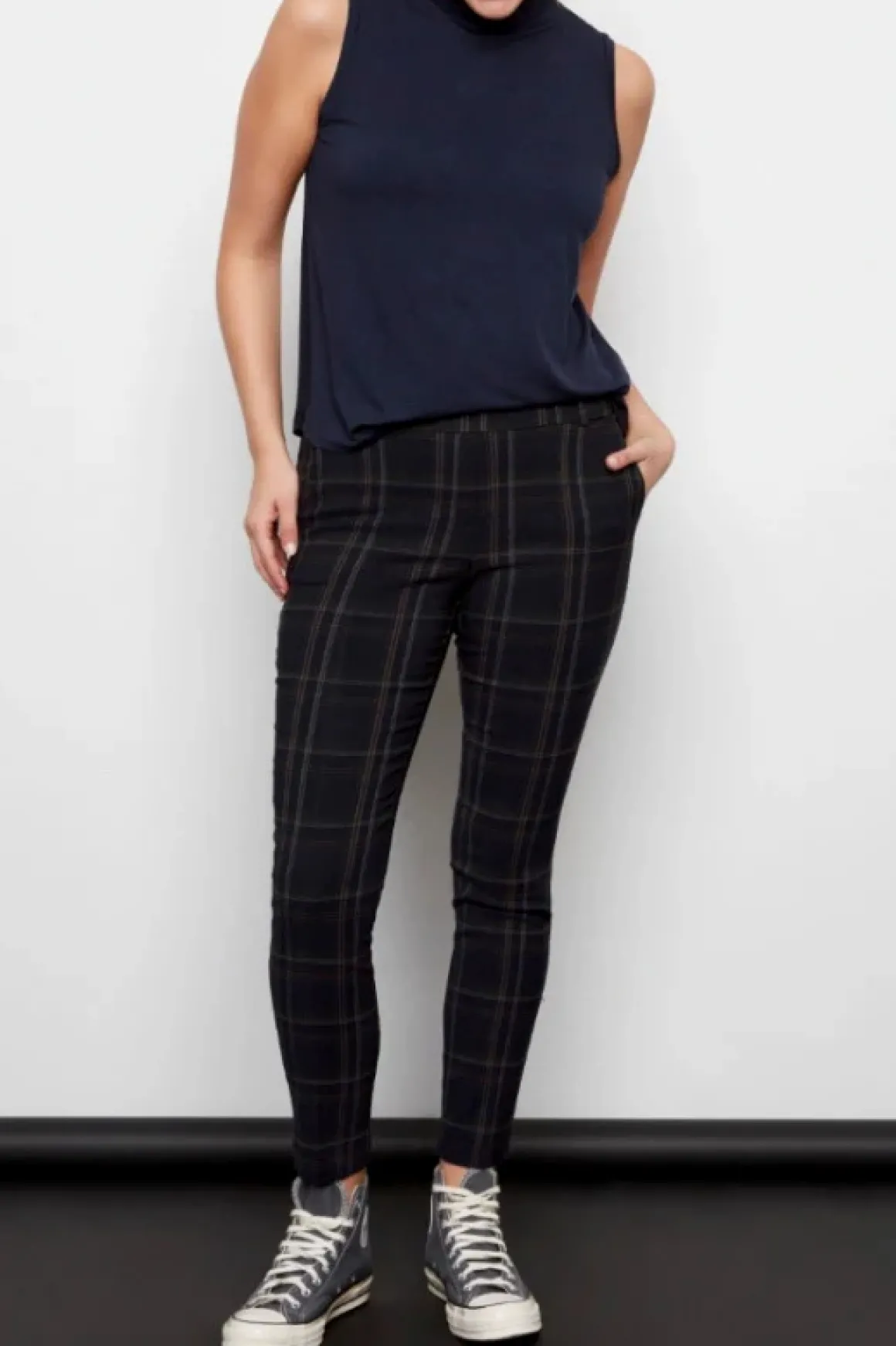 iltm_gwyneth_techno_pants_3.webp ILTM Gwyneth Techno Pants *FINAL SALE*