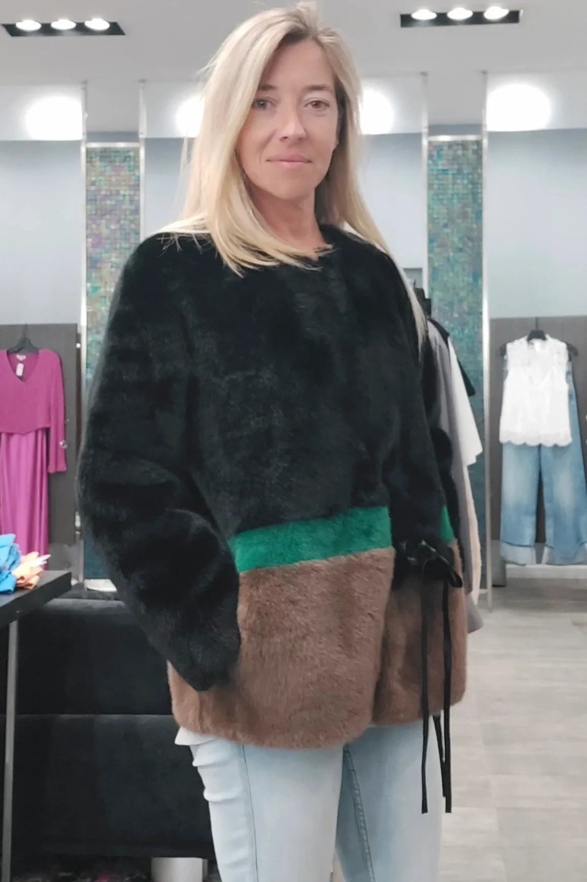 joh_jaice_fur_jacket_3.webp Joh Jaice Fur Jacket