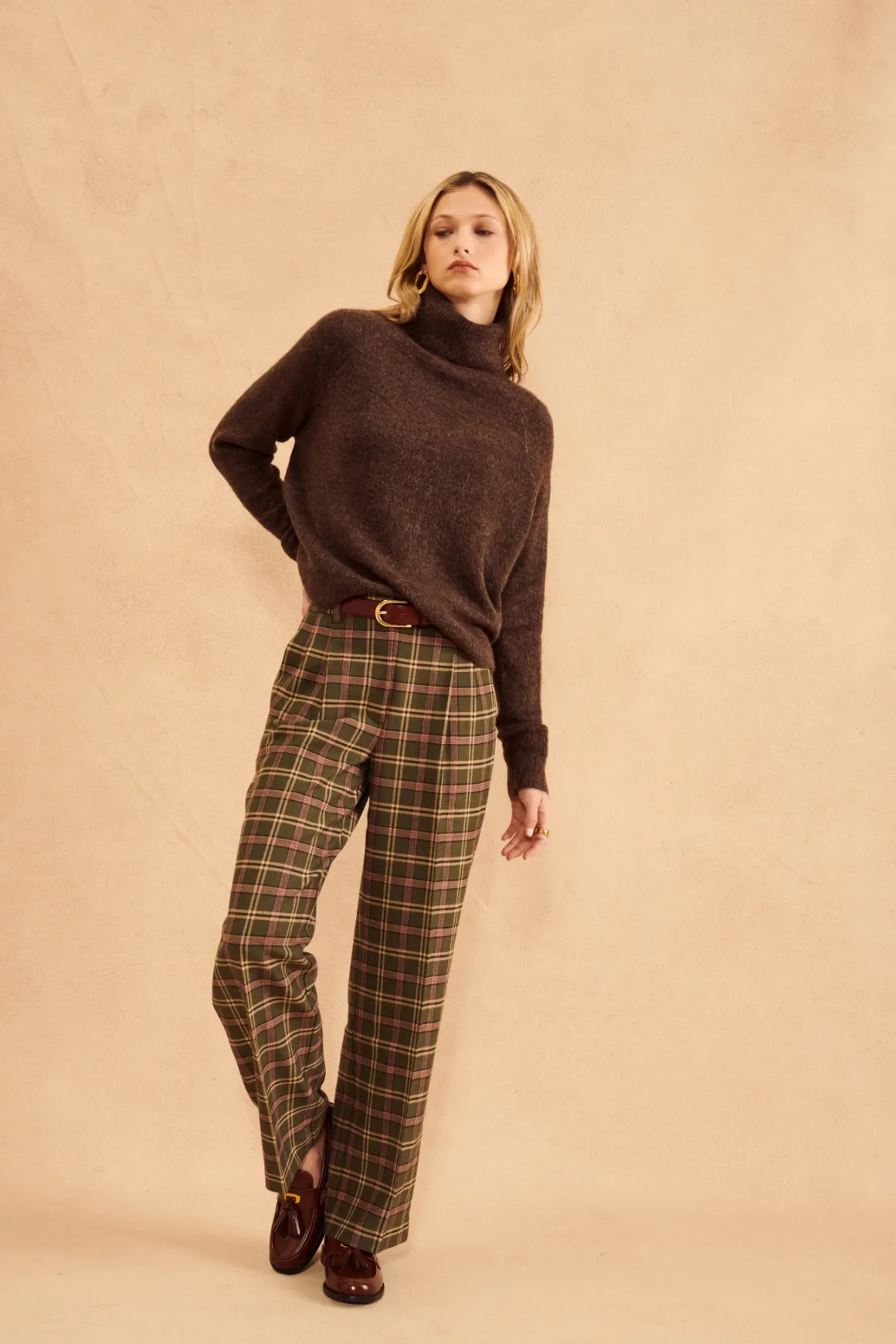 john__jenn_emmett_sweater_2.webp John + Jenn Emmett Sweater