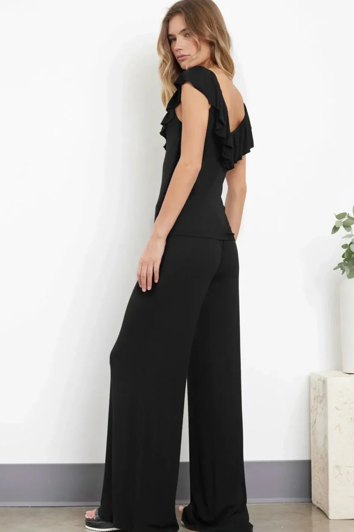 la_made_jonah_wide_leg_pa_2.webp LA Made Jonah Wide Leg Pants