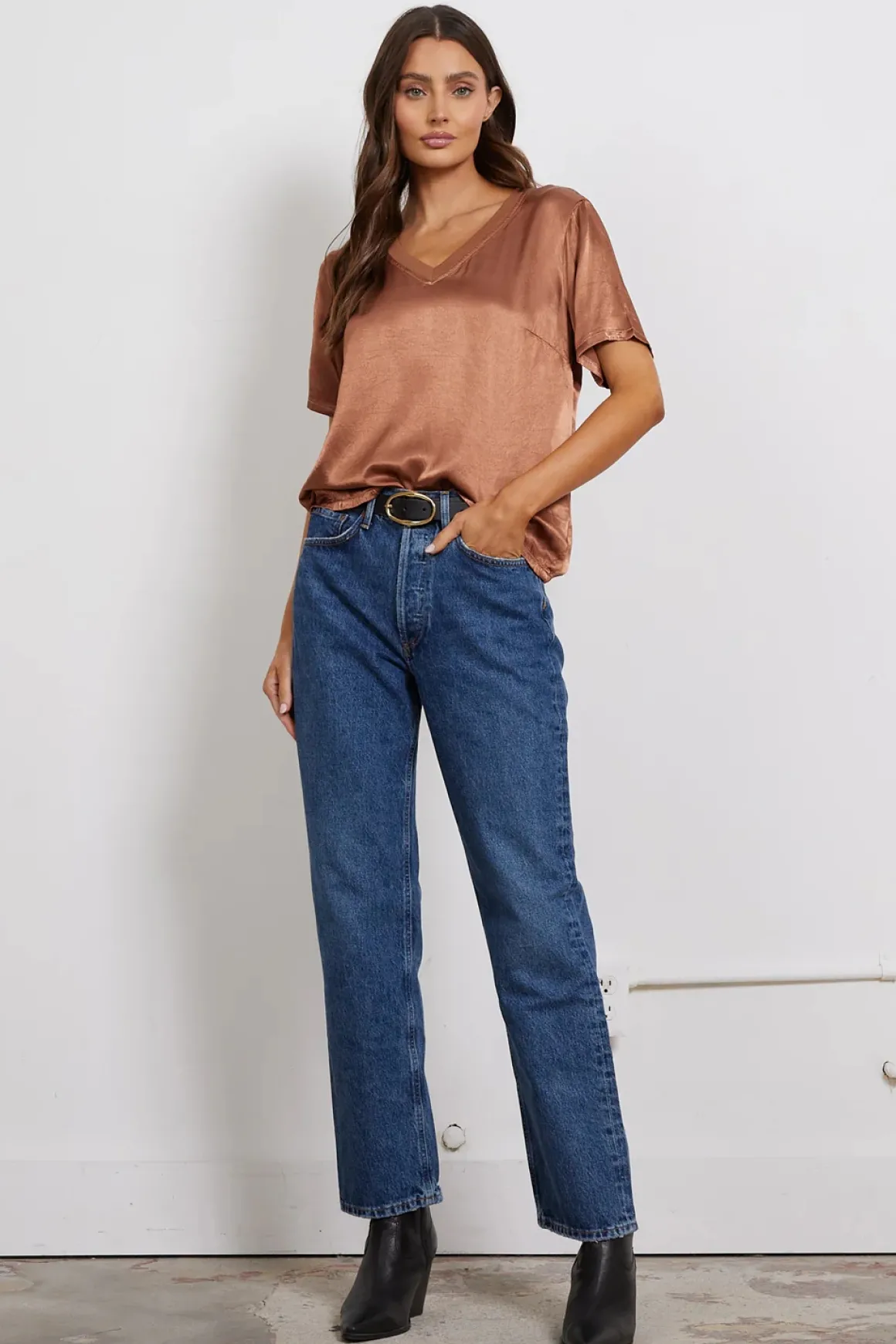 la_made_nice_and_easy_top_4.webp LA Made Nice and Easy Top