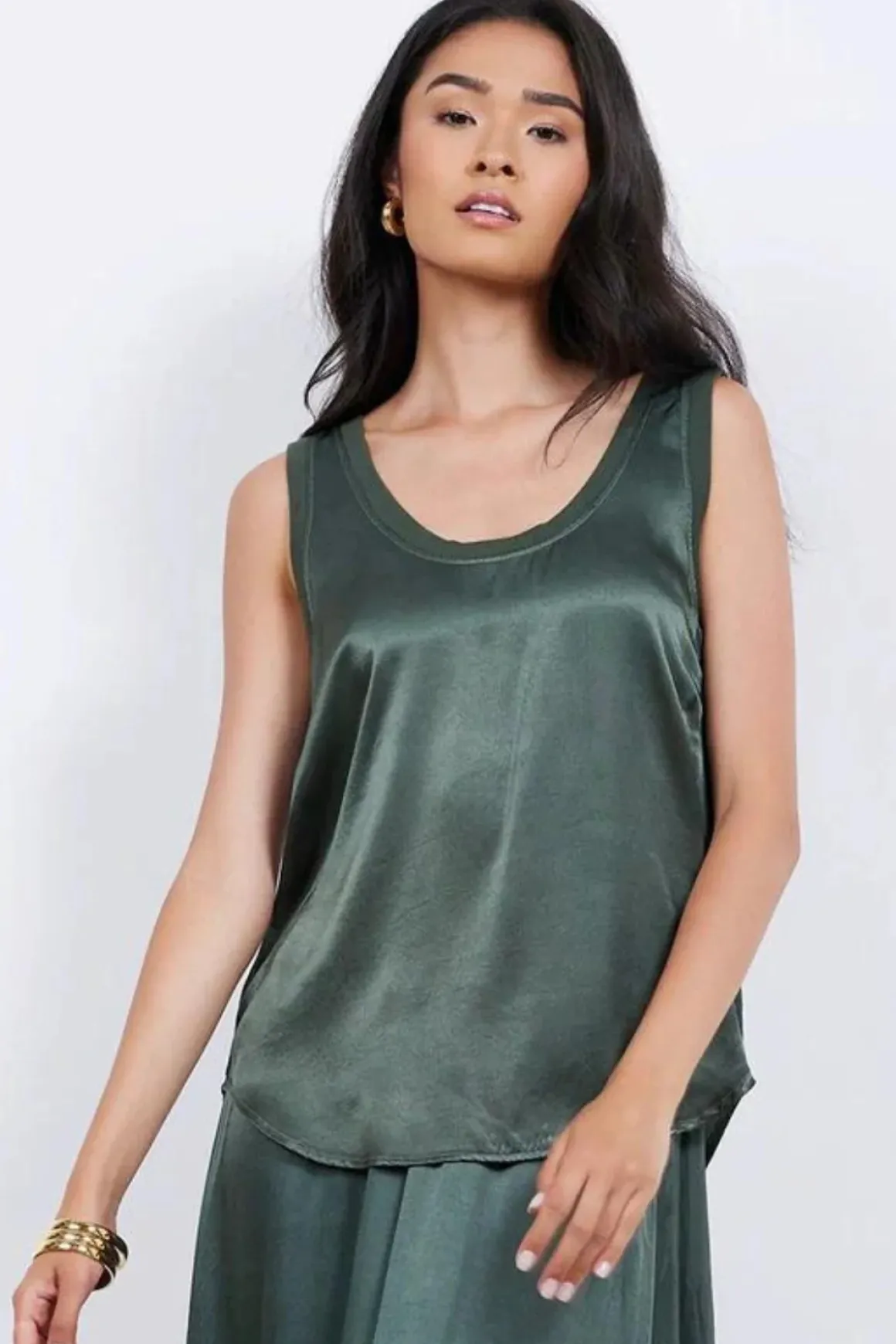 la_made_silky_you_rib_tan_3.webp LA Made Silky You Rib Tank