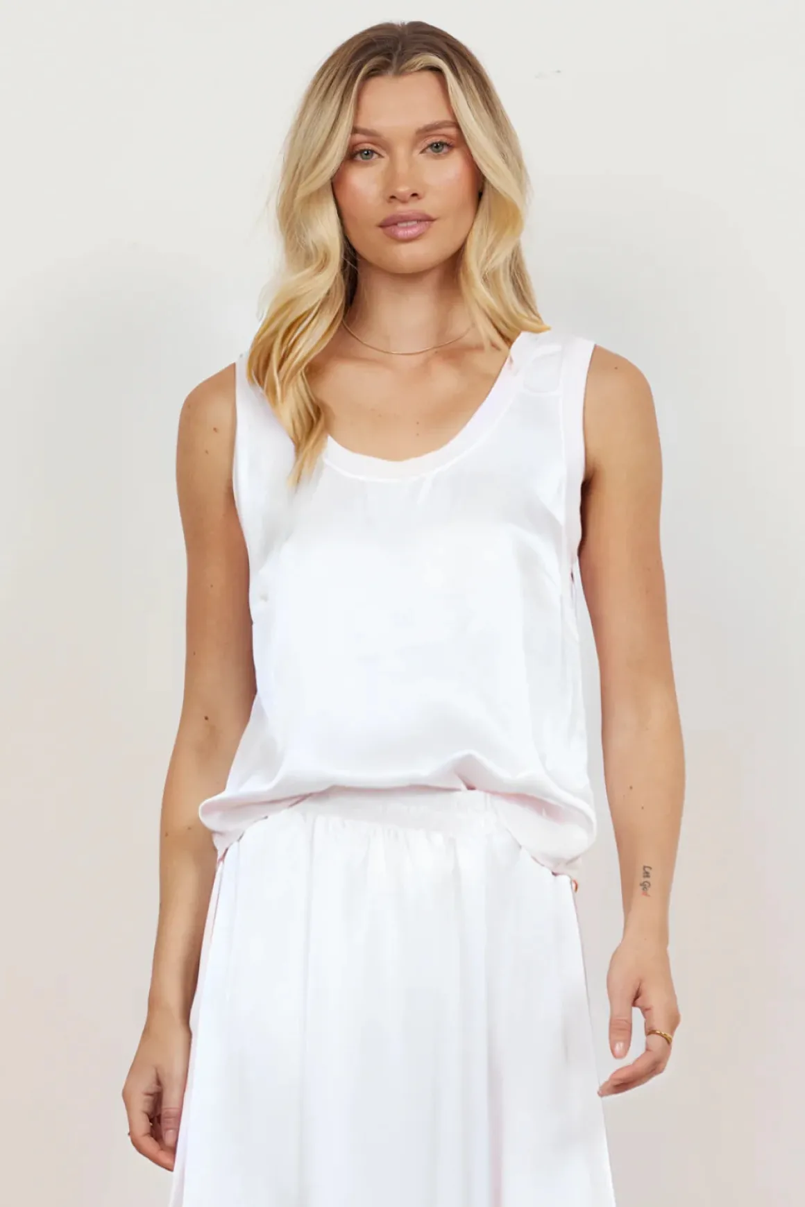 la_made_silky_you_rib_tan_5.webp LA Made Silky You Rib Tank