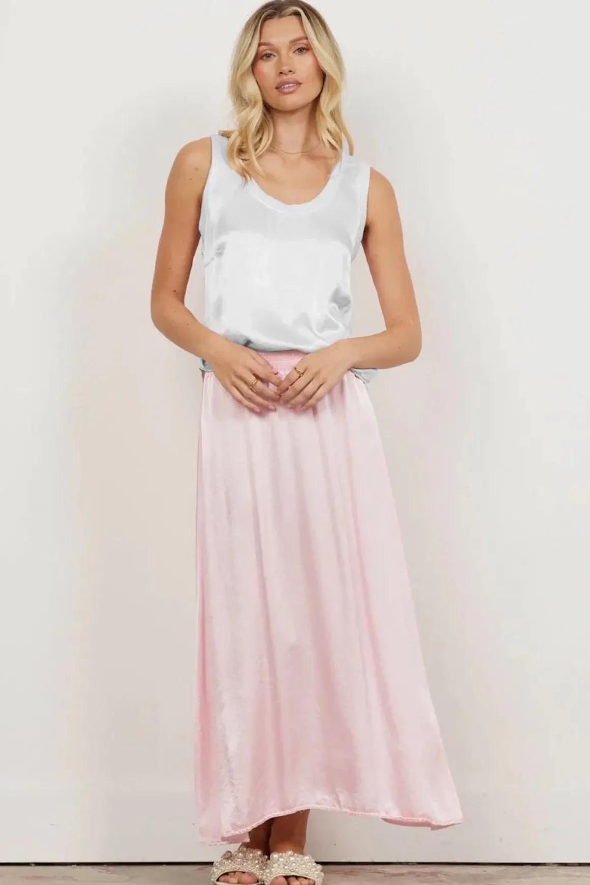la_made_silky_you_tank_10.webp LA Made Silky You Tank