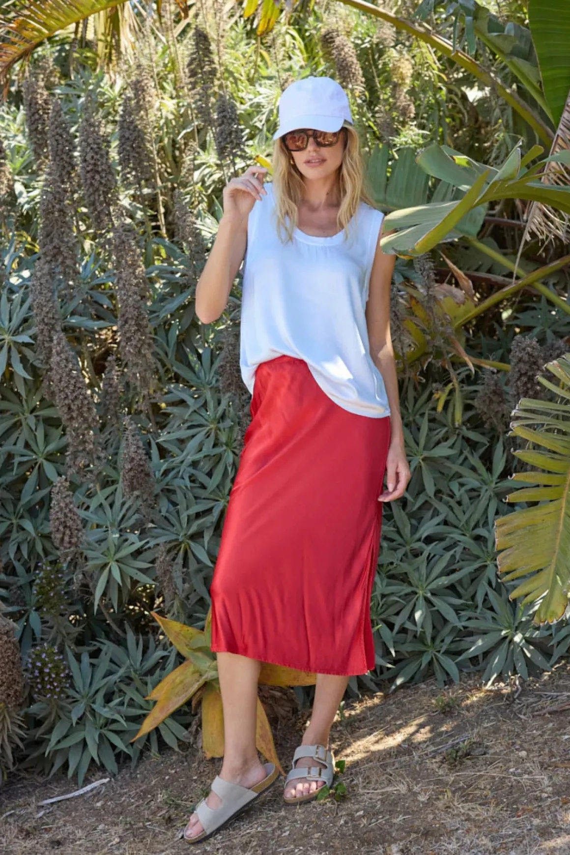 la_made_silky_you_tank_9.webp LA Made Silky You Tank