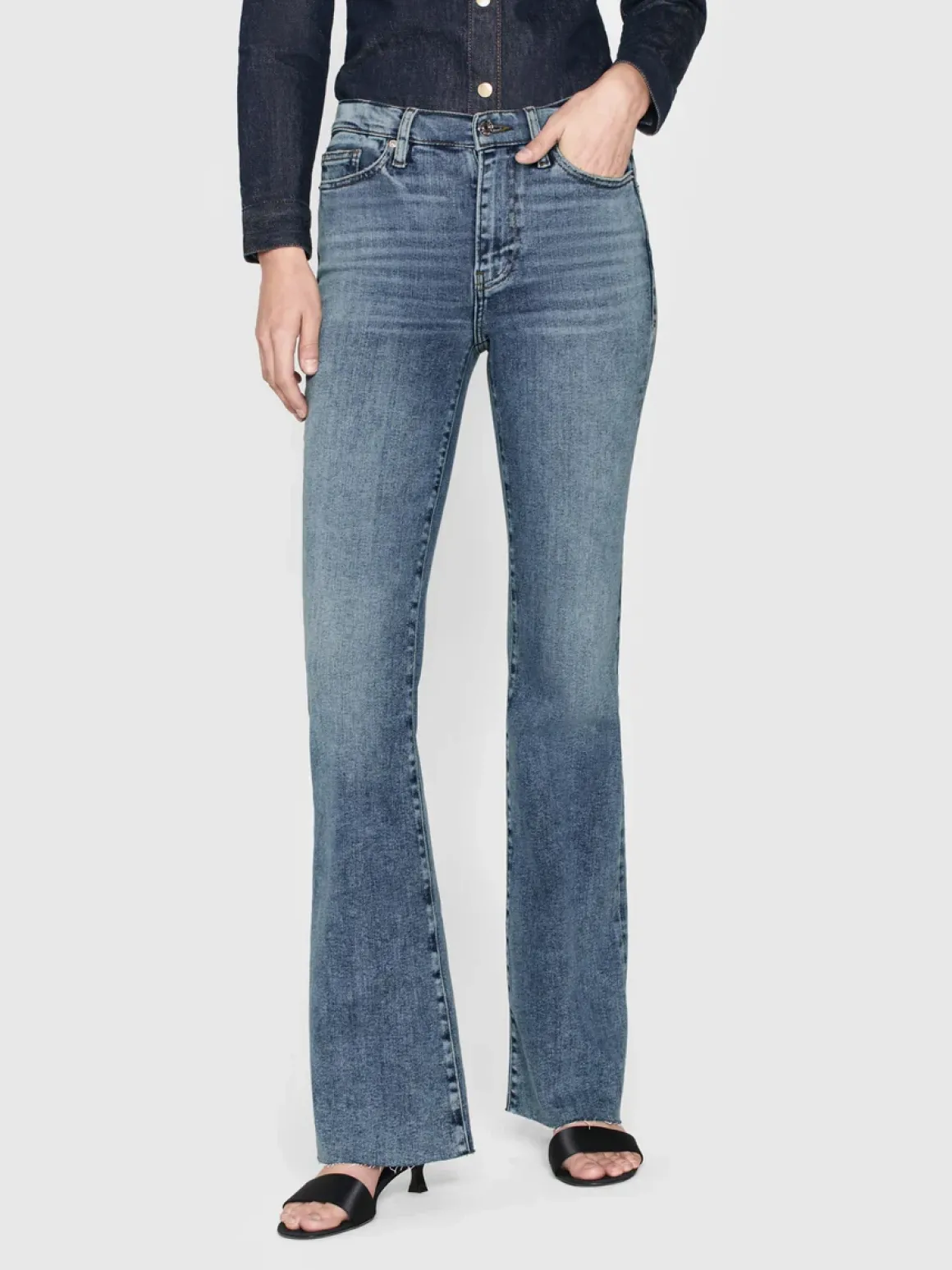 Le Easy Flare Raw Hem Jeans
