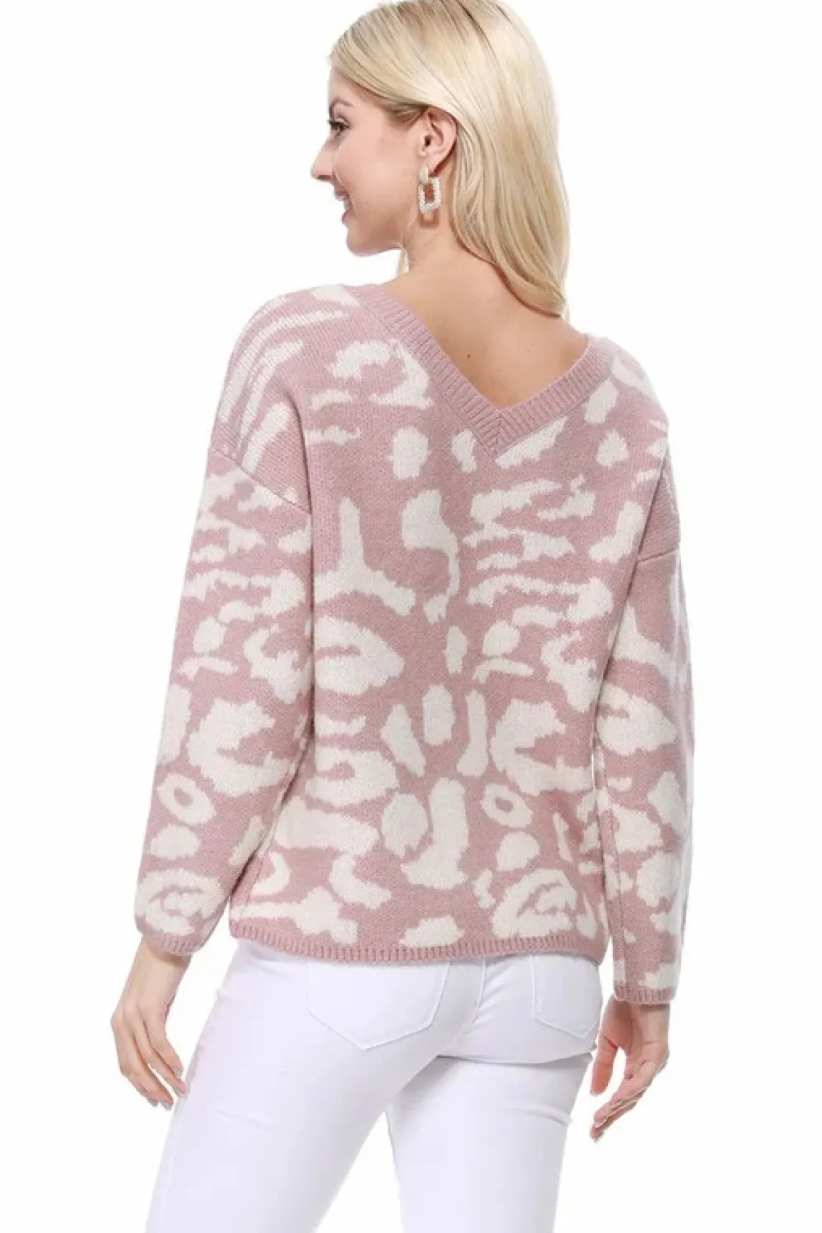 leopard_pattern_jacquard__10.webp Leopard Pattern Jacquard Sweater *Online Only*