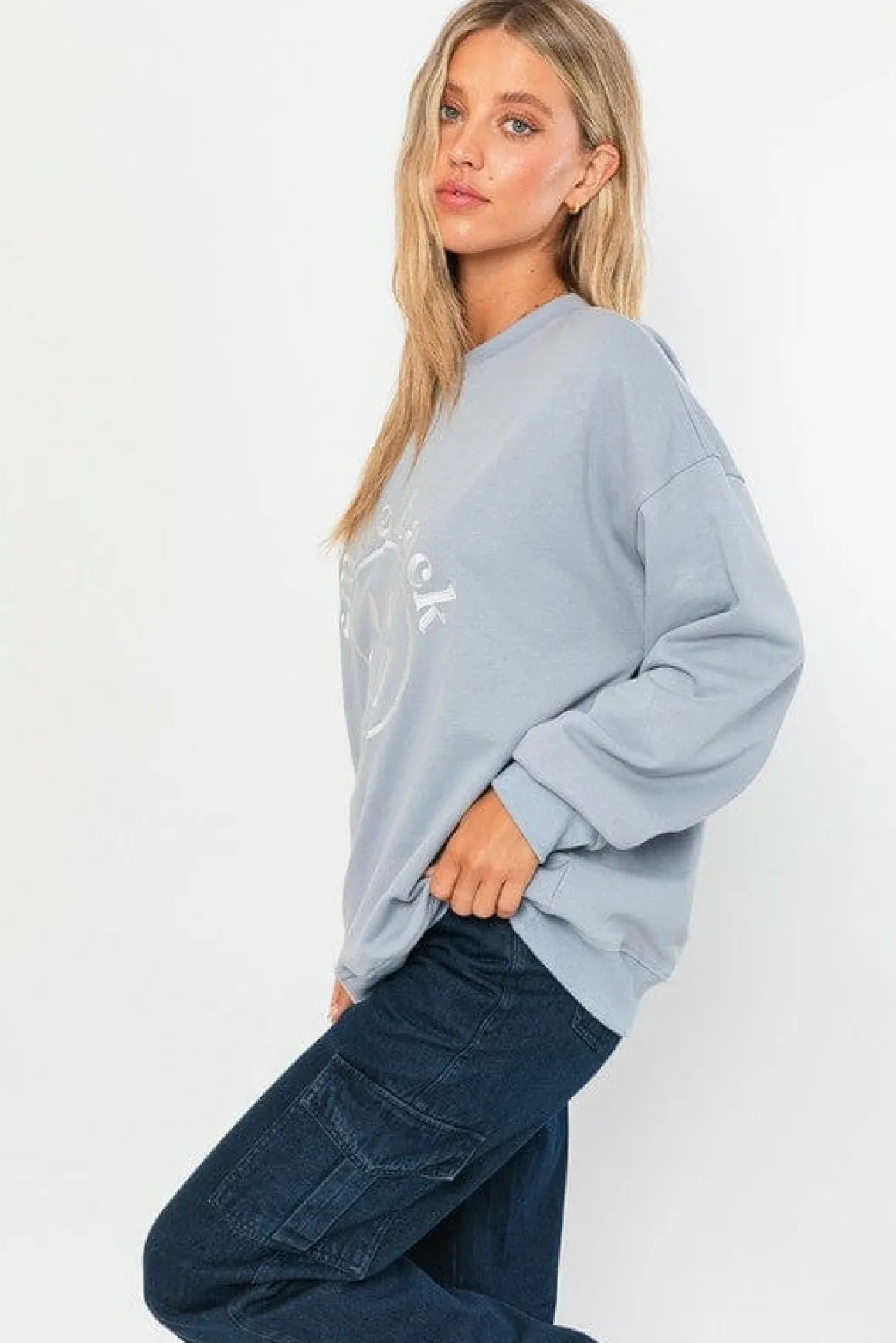 LETTER EMBROIDERY OVERSIZED SWEAT SHIRT *Online Only*