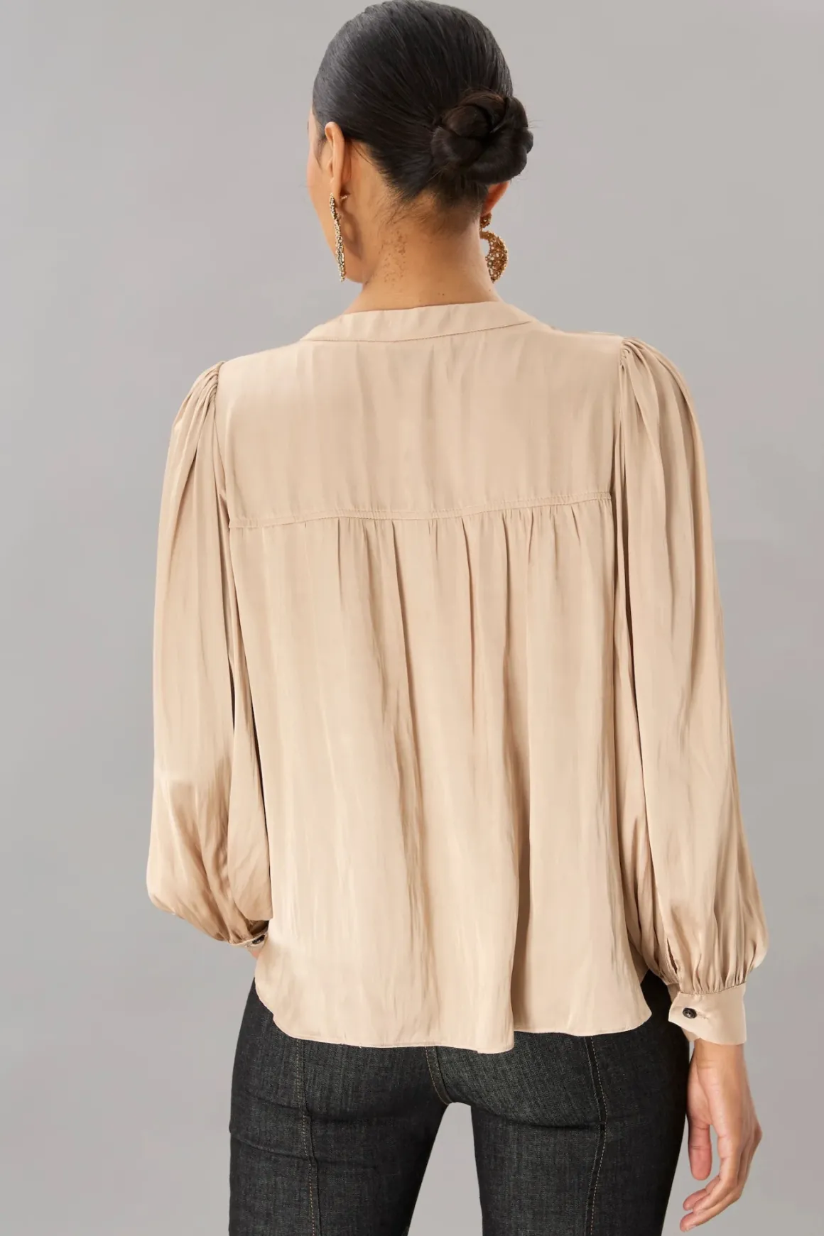 lola_amp_sophie_vintage_s_2.webp Lola & Sophie Vintage Satin V-Neck Blouse