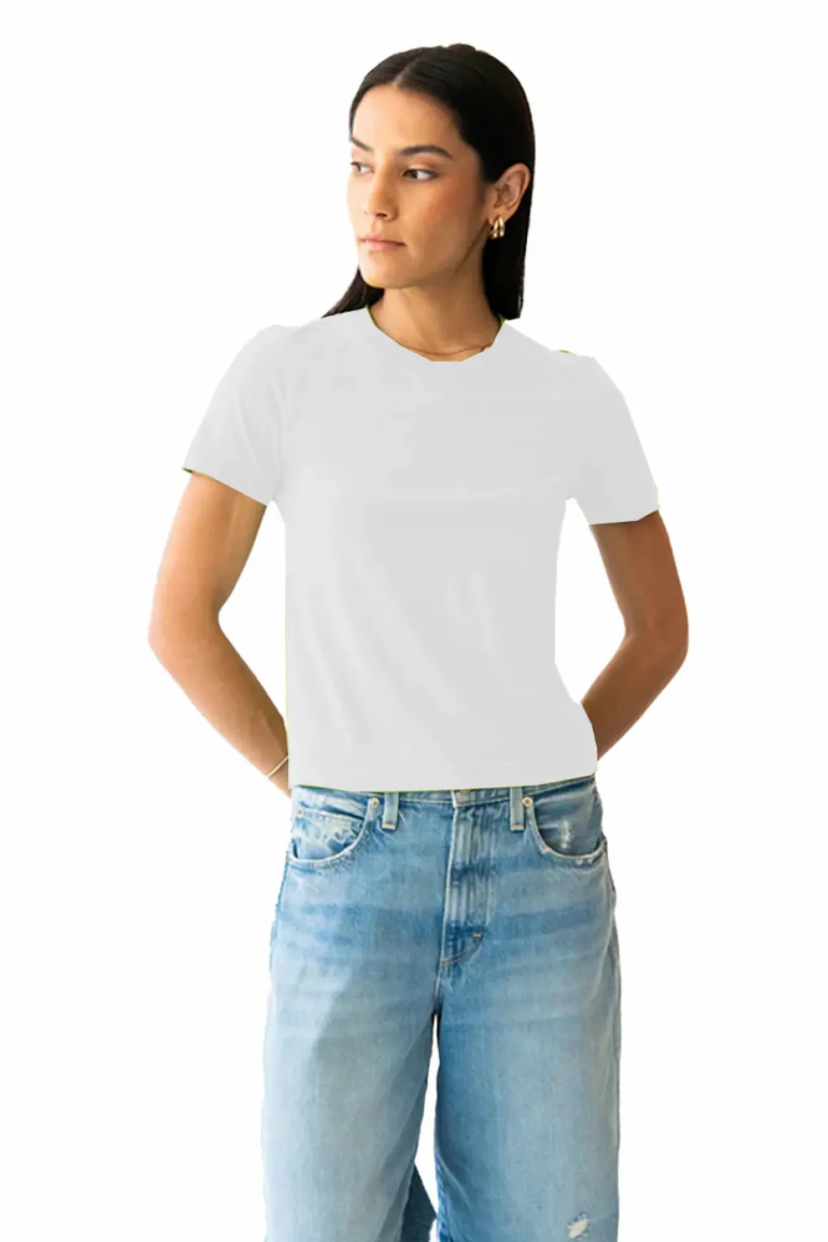MANTRA Taylor Fitted Tee
