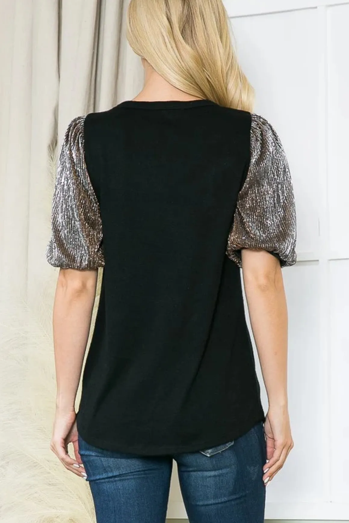 metallic_bubble_sleeve_to_6.webp Metallic Bubble Sleeve Top *Online Only*