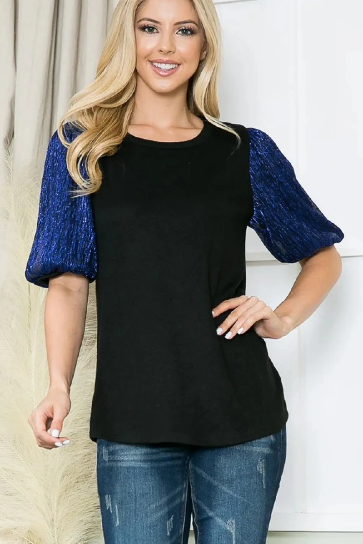 metallic_bubble_sleeve_to_7.webp Metallic Bubble Sleeve Top *Online Only*