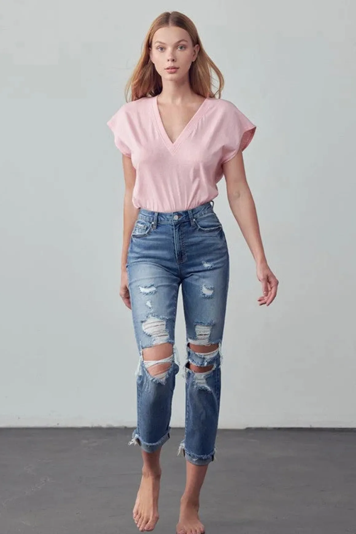 MID-RISE ANKLE BOYFRIEND JEANS *Online Only*