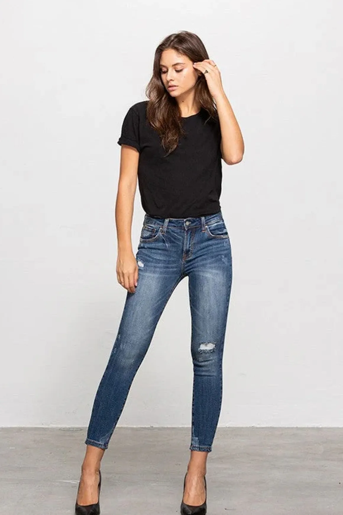 MID-RISE ANKLE SKINNY JEANS