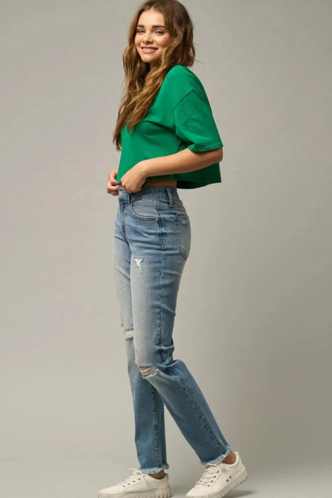 midrise_slim_tapered_jean_2.webp MID-RISE SLIM TAPERED JEANS