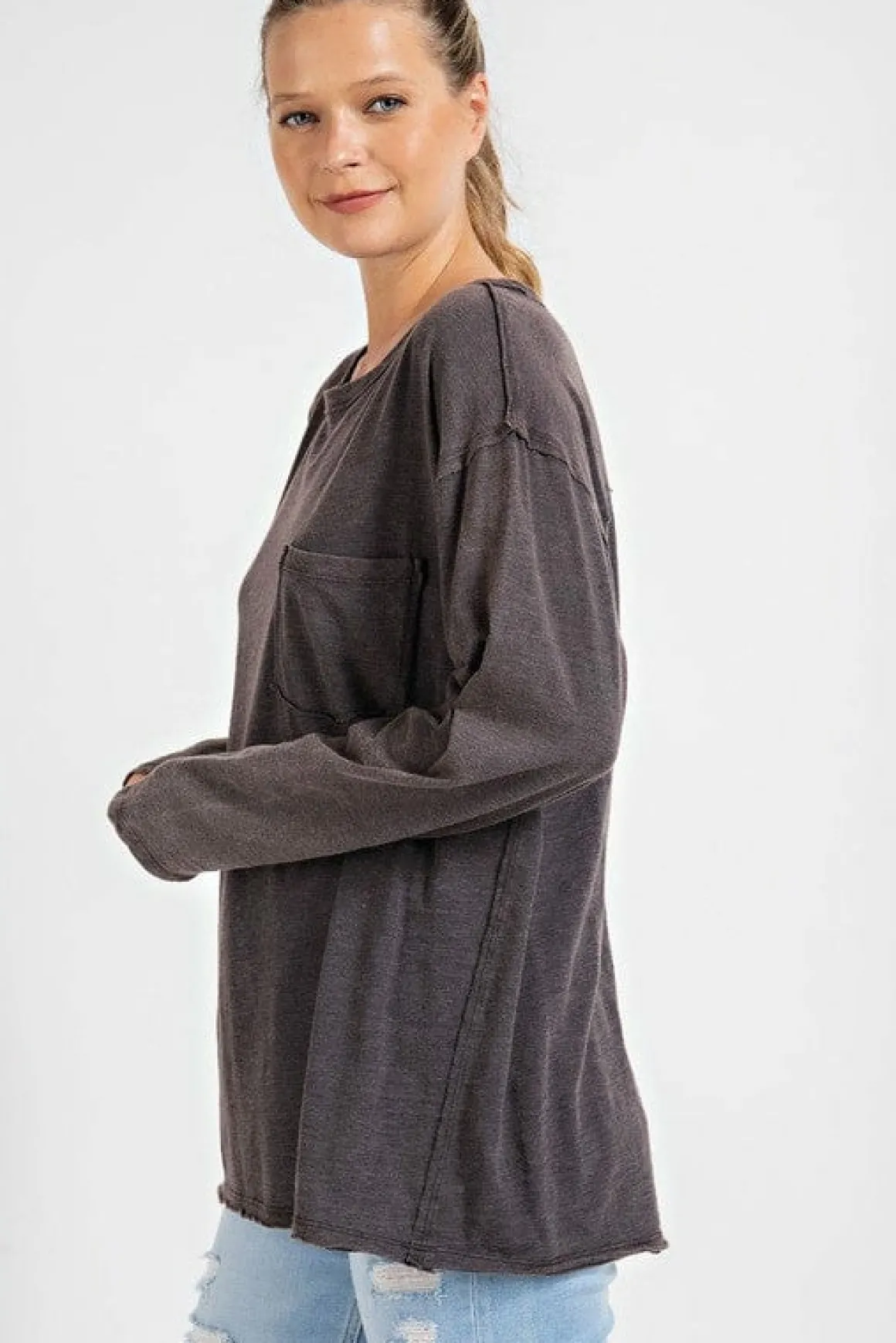 MINERAL WASHED ROUND NECKLINE LONG SLEEVES TOP *Online Only*