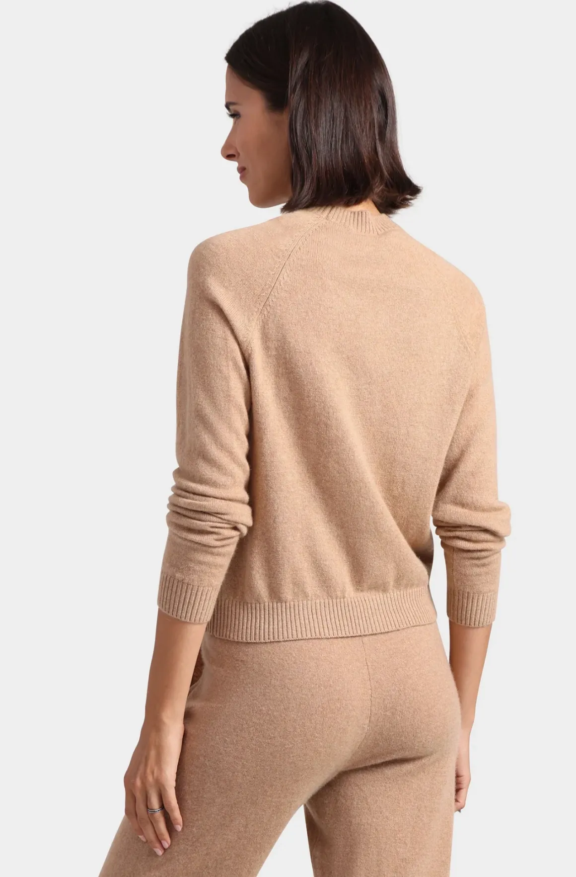 minnie_rose_cashmere_gg_c_3.webp Minnie Rose Cashmere 9gg Crew *FINAL SALE*