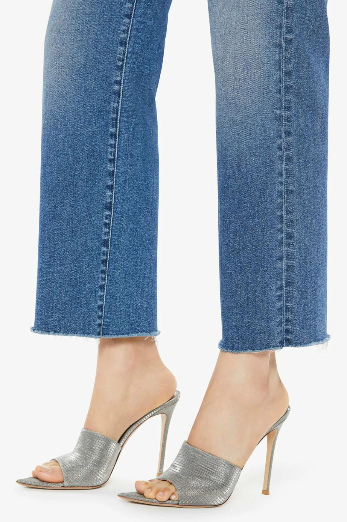 mother_mid_rise_rambler_a_3-1.webp Mother Mid Rise Rambler Ankle Fray Jeans