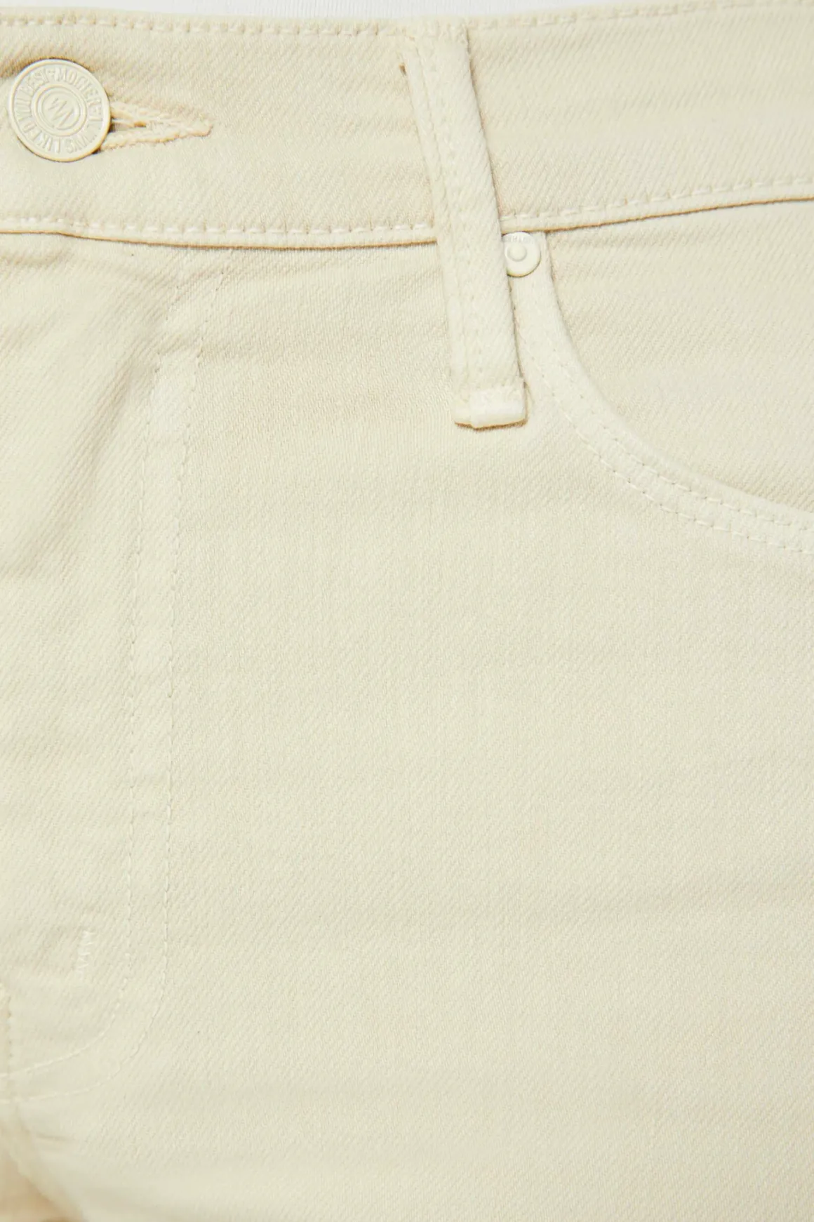 mother_weekender_sneak_je_5.webp Mother Weekender Sneak Jeans