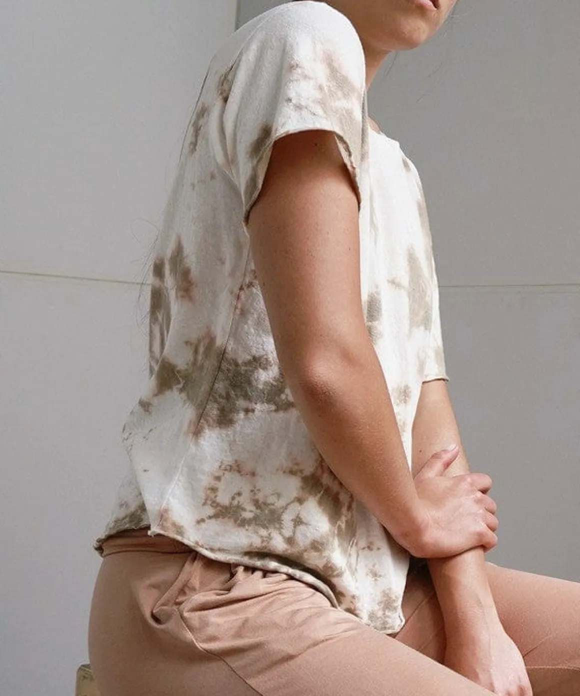 NEUTRAL COLOR HAND TIE DYE *Online Only*