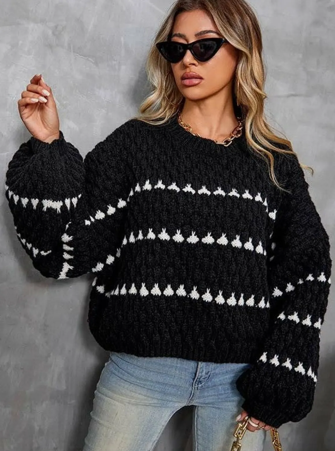 Oversized Chunky Knit Sweater *Online Only*