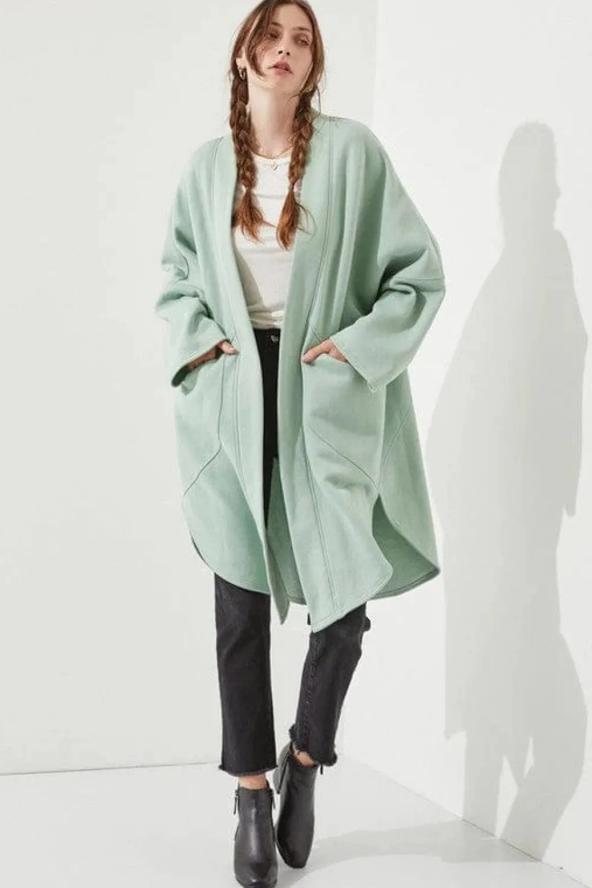 oversized_knit_cardigan___6.webp OVERSIZED KNIT CARDIGAN * Online Only*