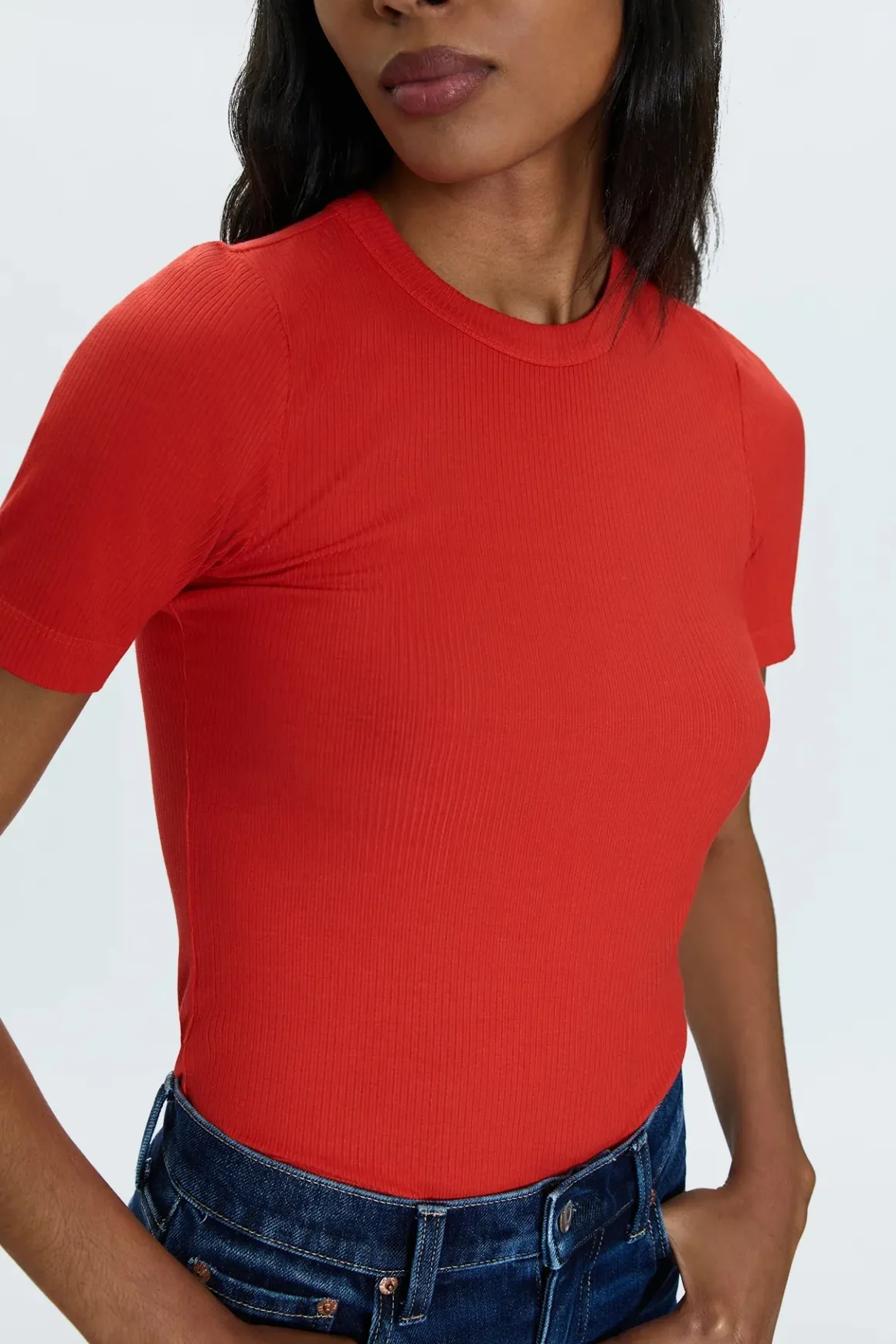 pistola_bella_fitted_tee_6.webp Pistola Bella Fitted Tee