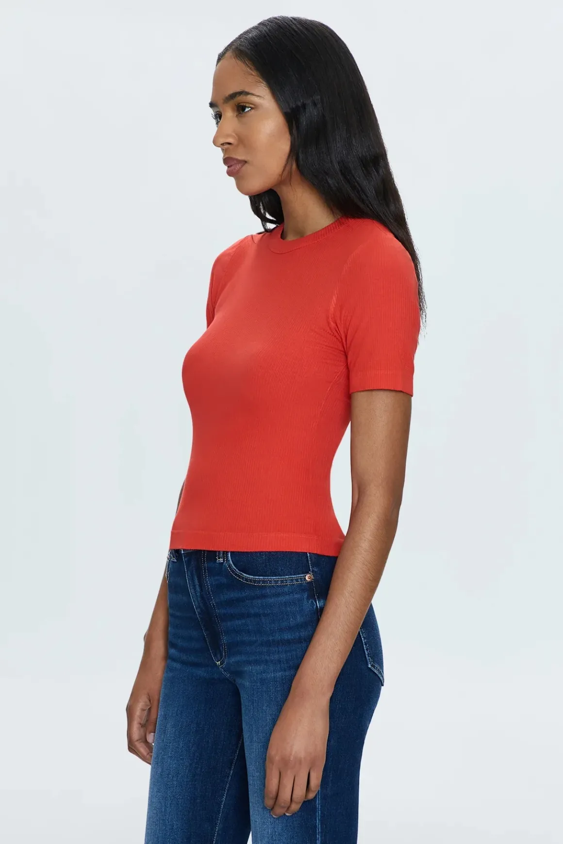pistola_bella_fitted_tee_8.webp Pistola Bella Fitted Tee