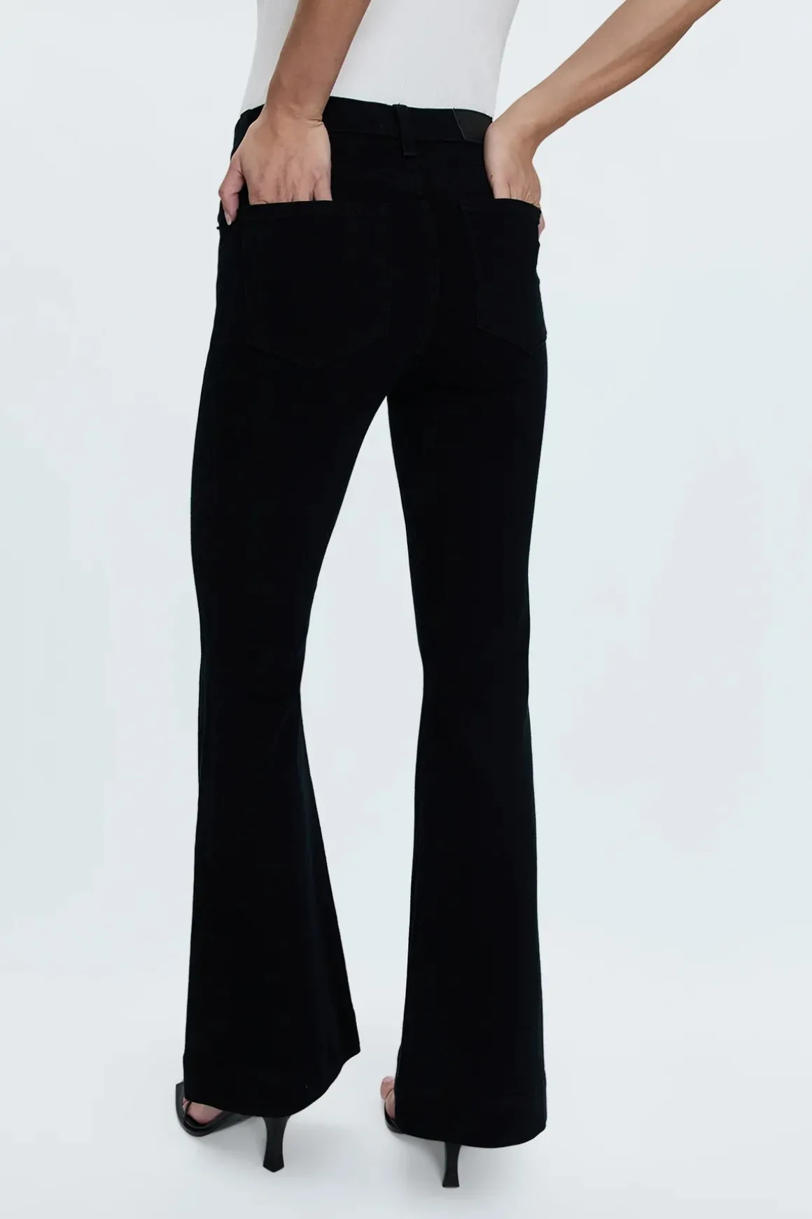pistola_kinsley_mid_rise__4-1.webp Pistola Kinsley Mid Rise Ultra Flare Jeans