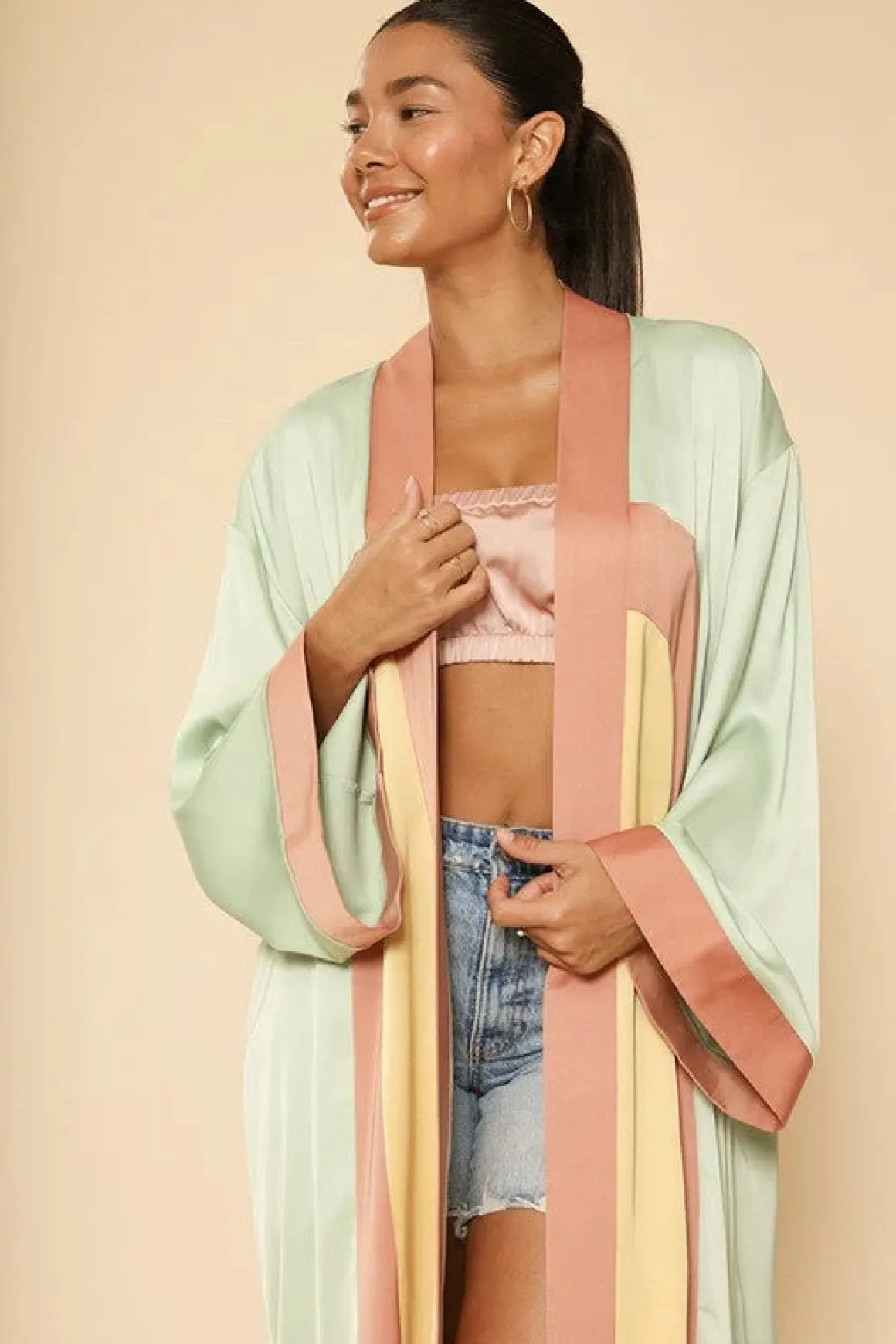 retro_arch_kimono_online__3.webp Retro Arch Kimono *Online Only*