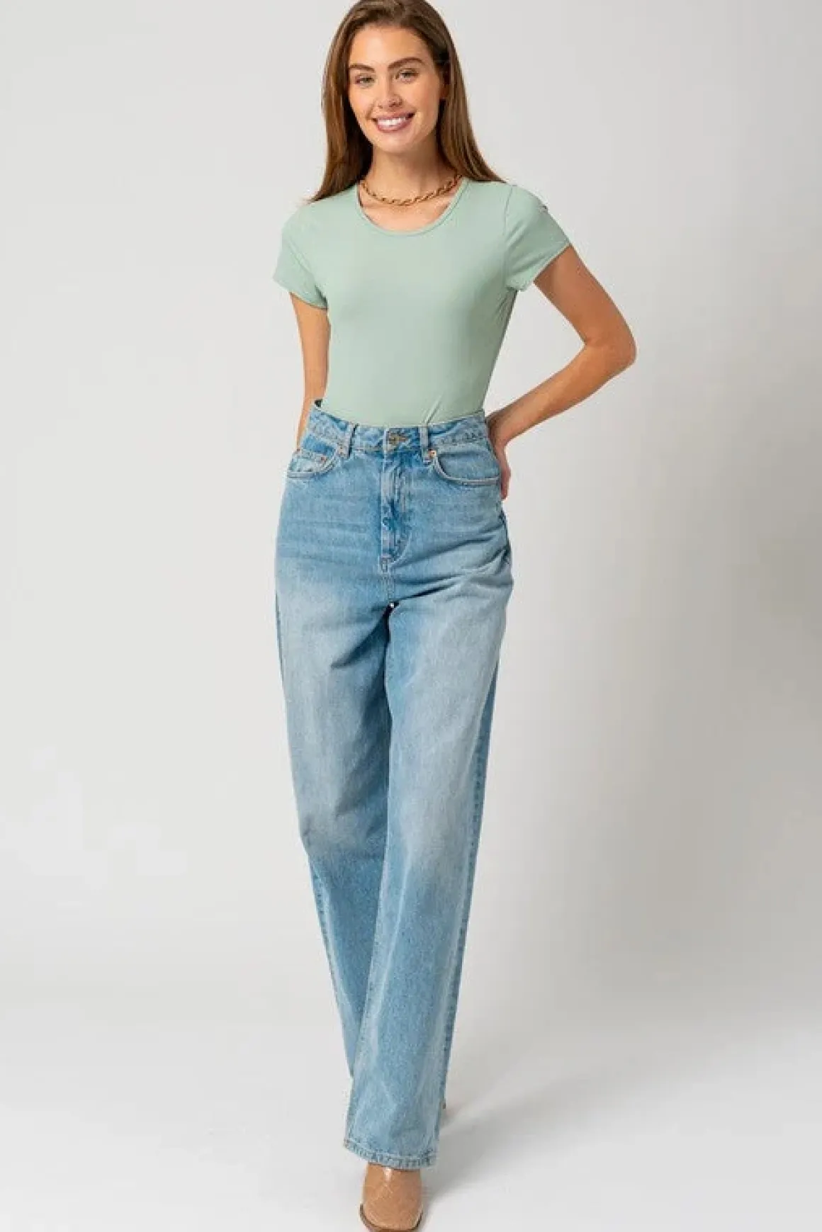 round_neck_short_sleeve_b_2.webp Round Neck Short Sleeve Bodysuit *Online Only*