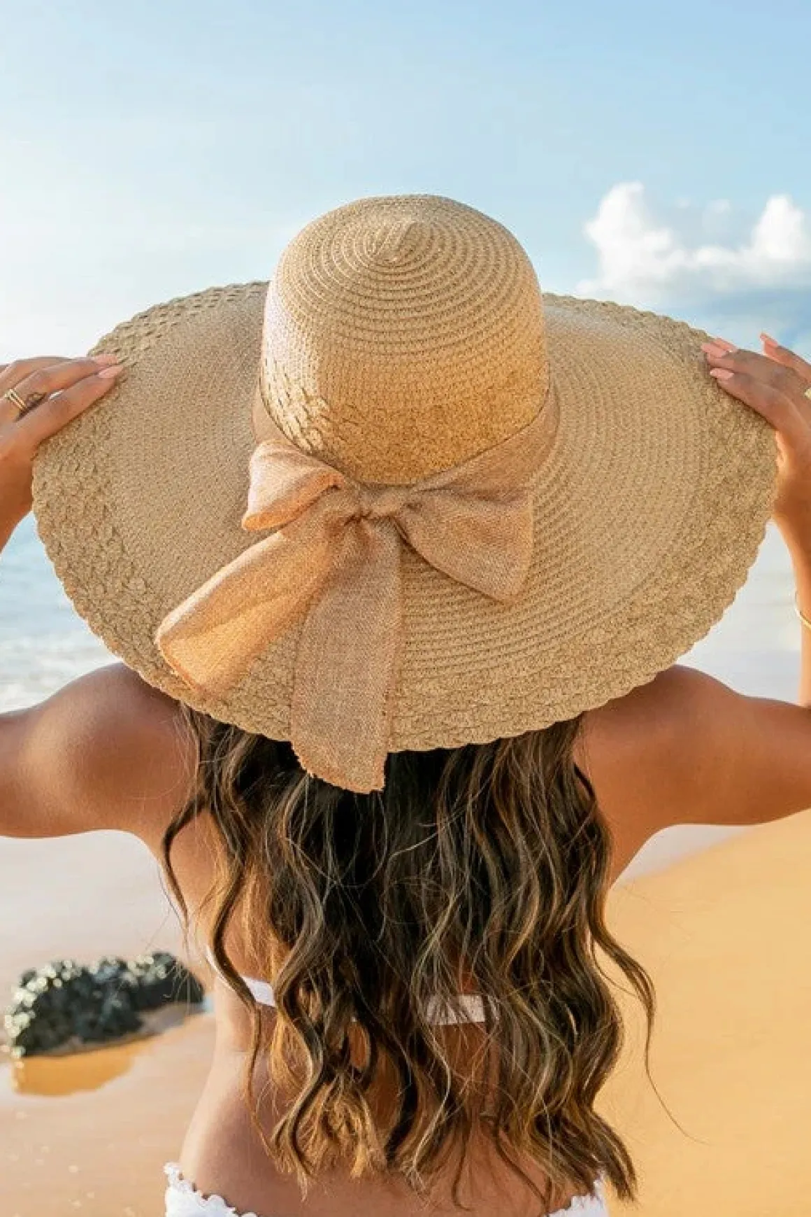 Scallop Edge Bow Accent Sunhat  *Online Only*