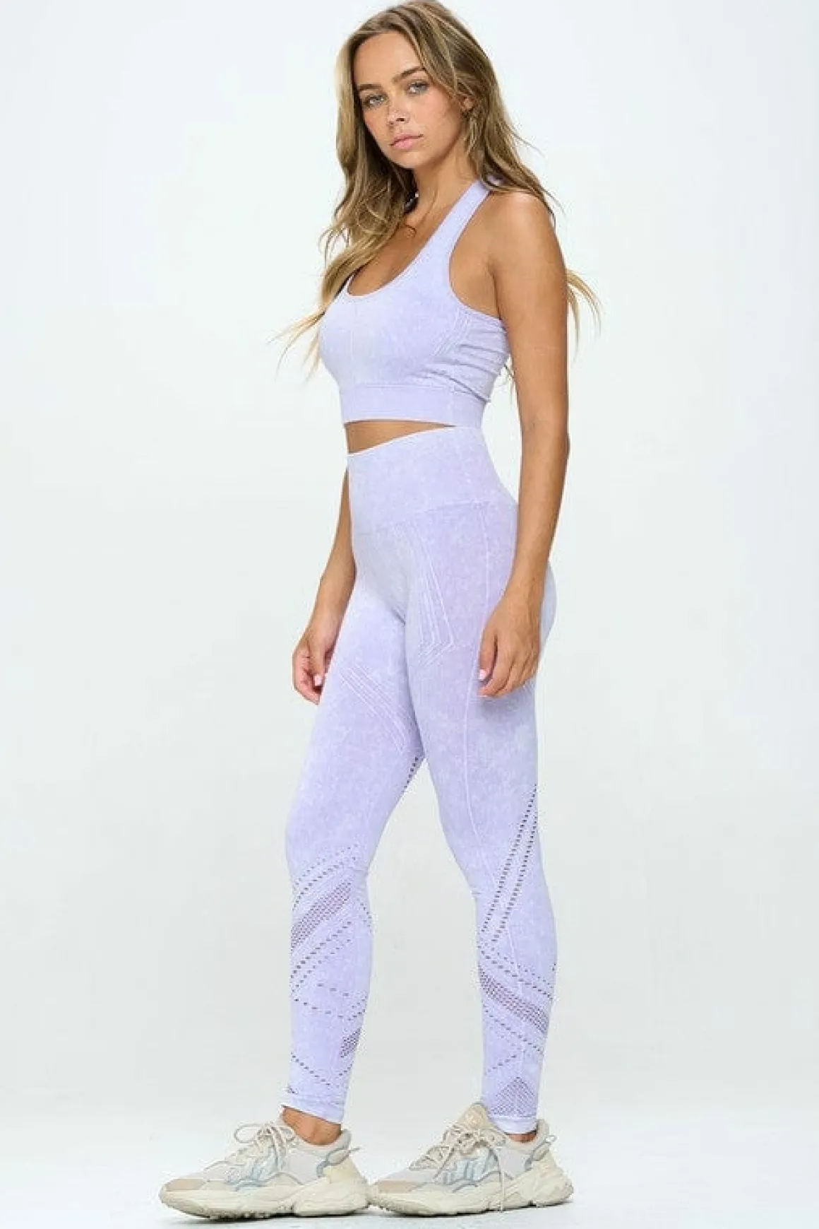 seamless_two_piece_yoga_m_3.webp Seamless Two Piece Yoga mineral washed active set *Online Only*