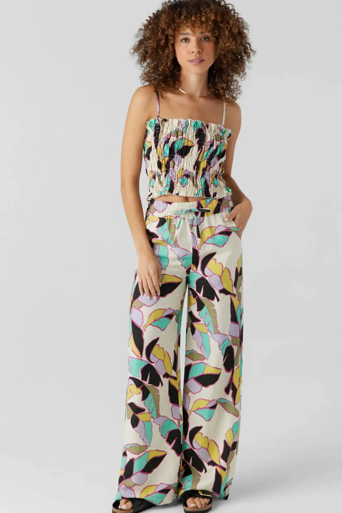 sol_angeles_gillian_flora_5.webp Sol Angeles Gillian Floral Tank *FINAL SALE*