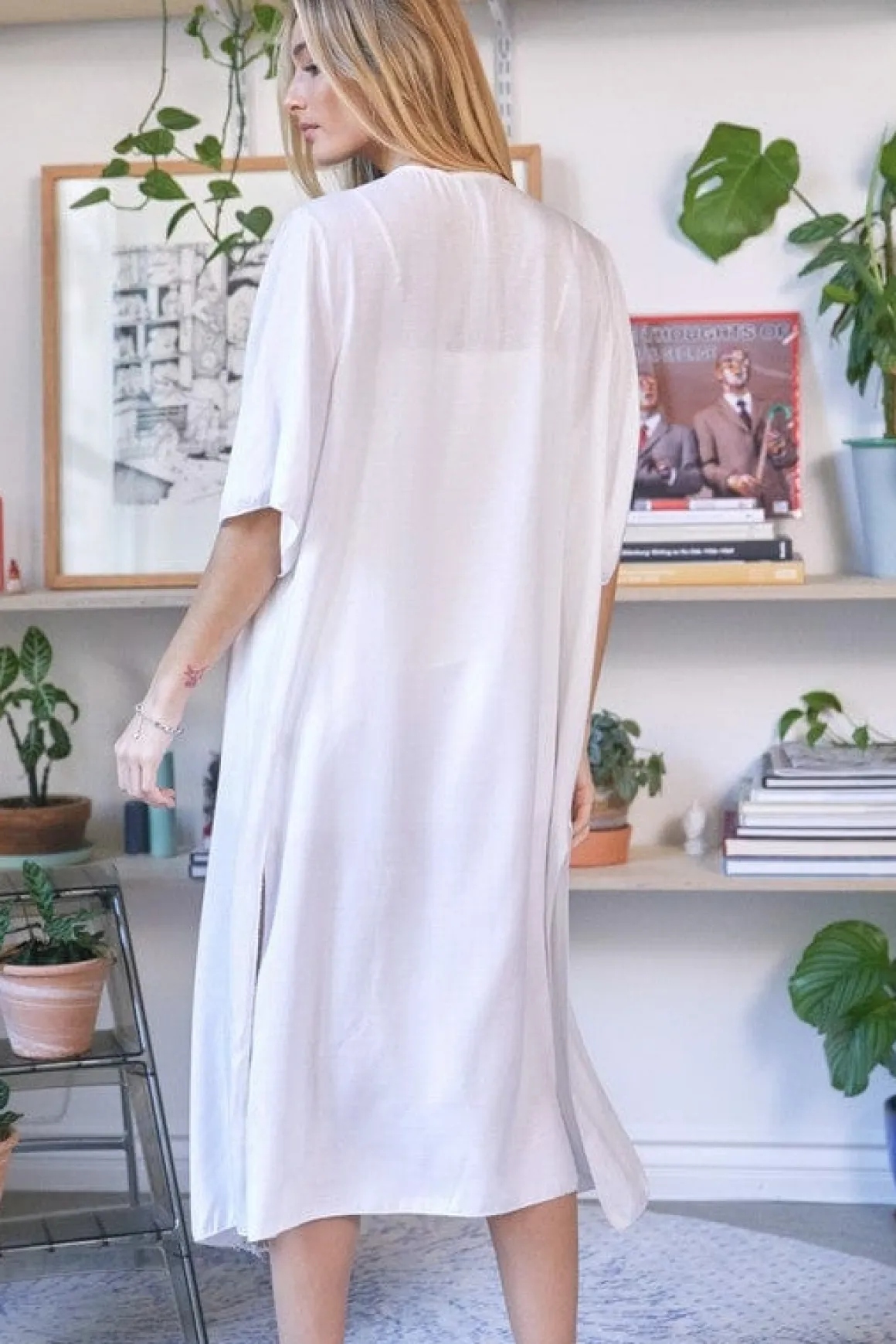 solid_long_cardigan_kimon_17.webp Solid Long Cardigan Kimono *Online Only*