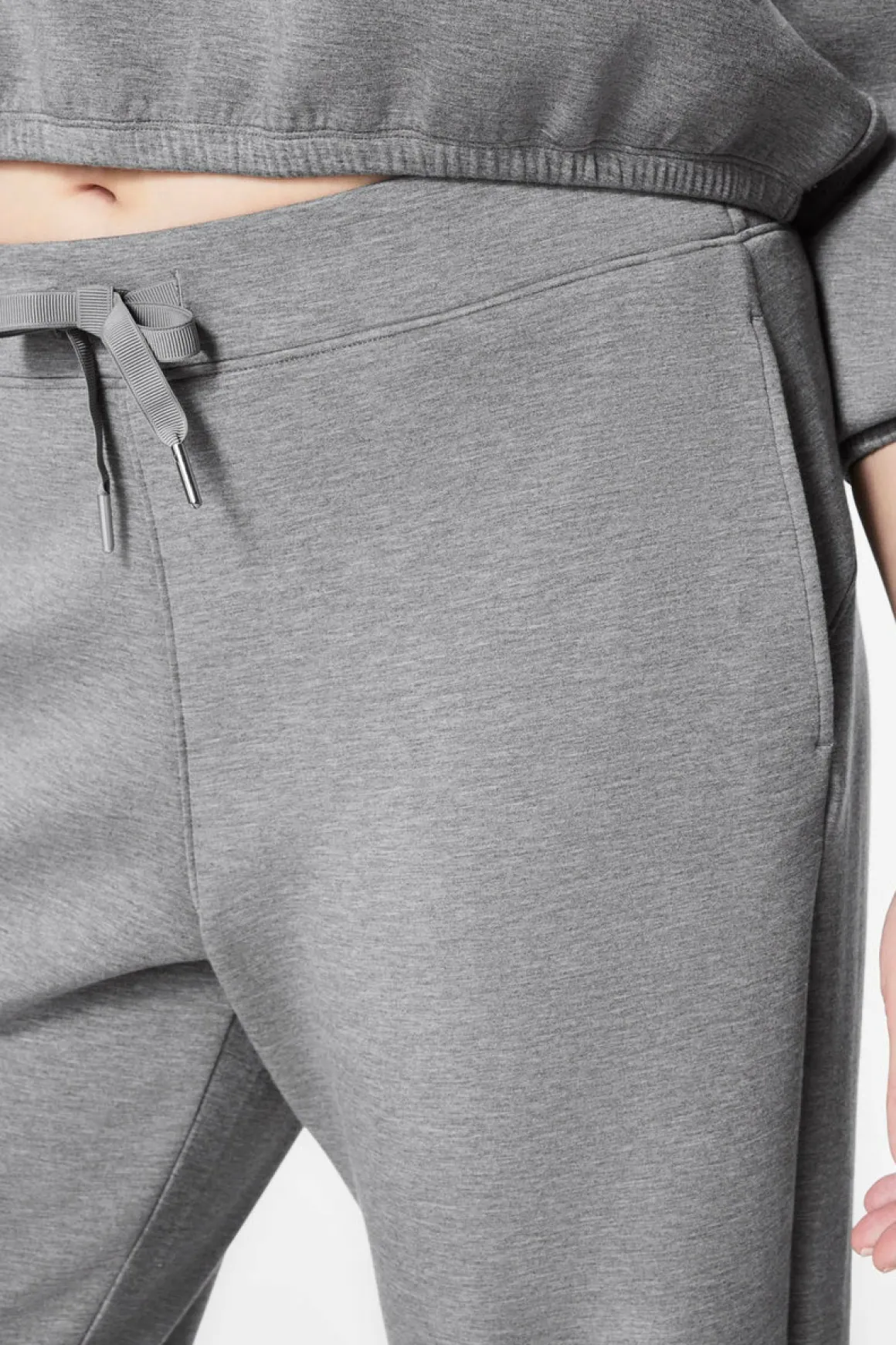 spanx_air_essentials_jogg_2.webp Spanx Air Essentials Jogger Pants