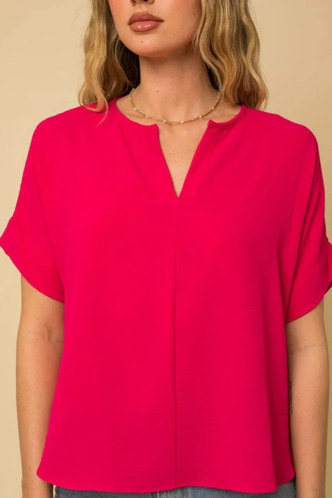 ss_vslit_top__online_only_5.webp S/S V-Slit Top * Online Only*