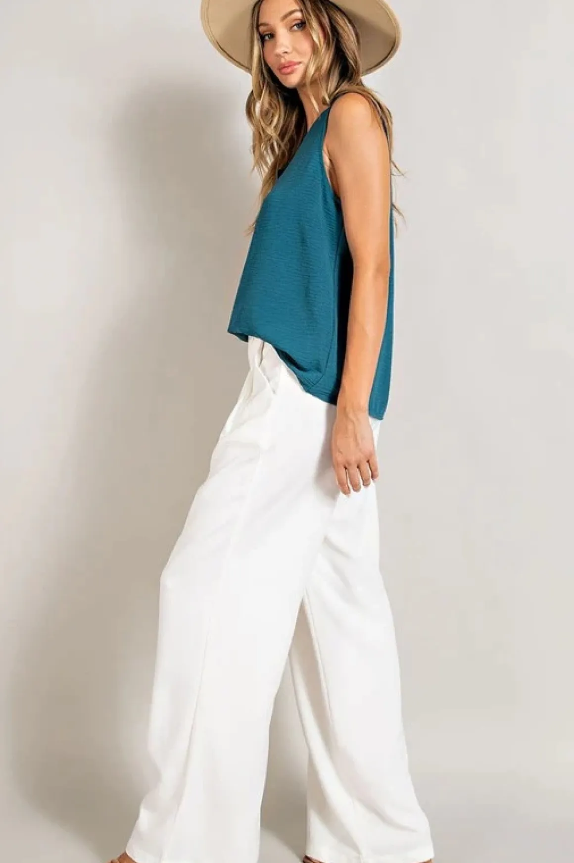straight_leg_pants_online_11.webp Straight Leg Pants *Online Only*