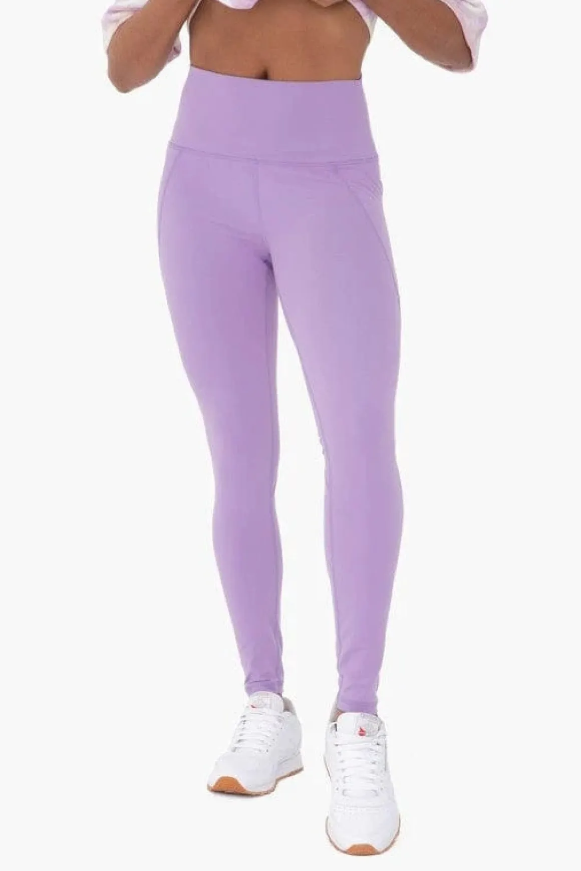 tapered_band_essential_so_9.webp Tapered Band Essential Solid Highwaist Leggings *Online Only*