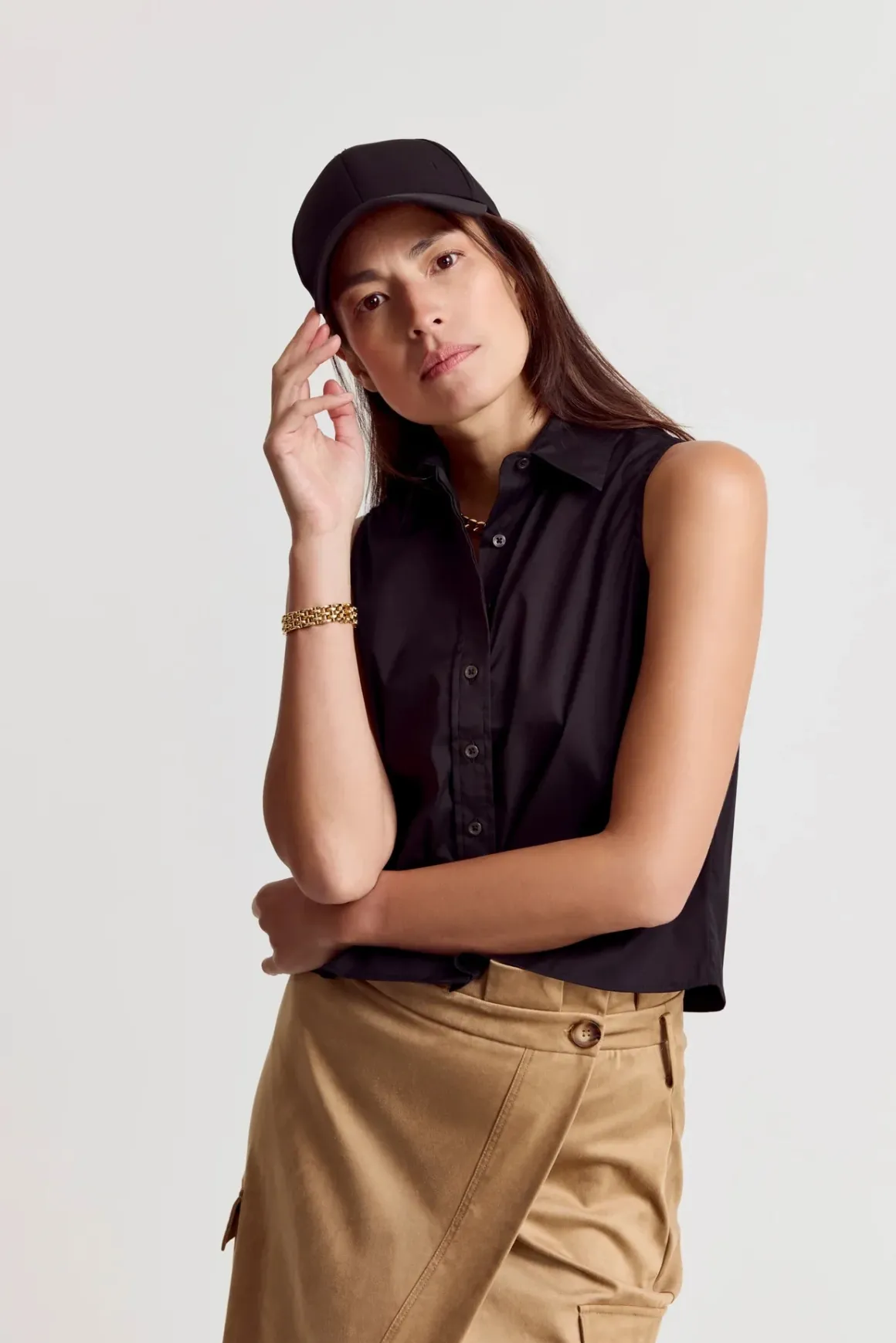 The Shirt Boxy Cropped Sleeveless Shirt