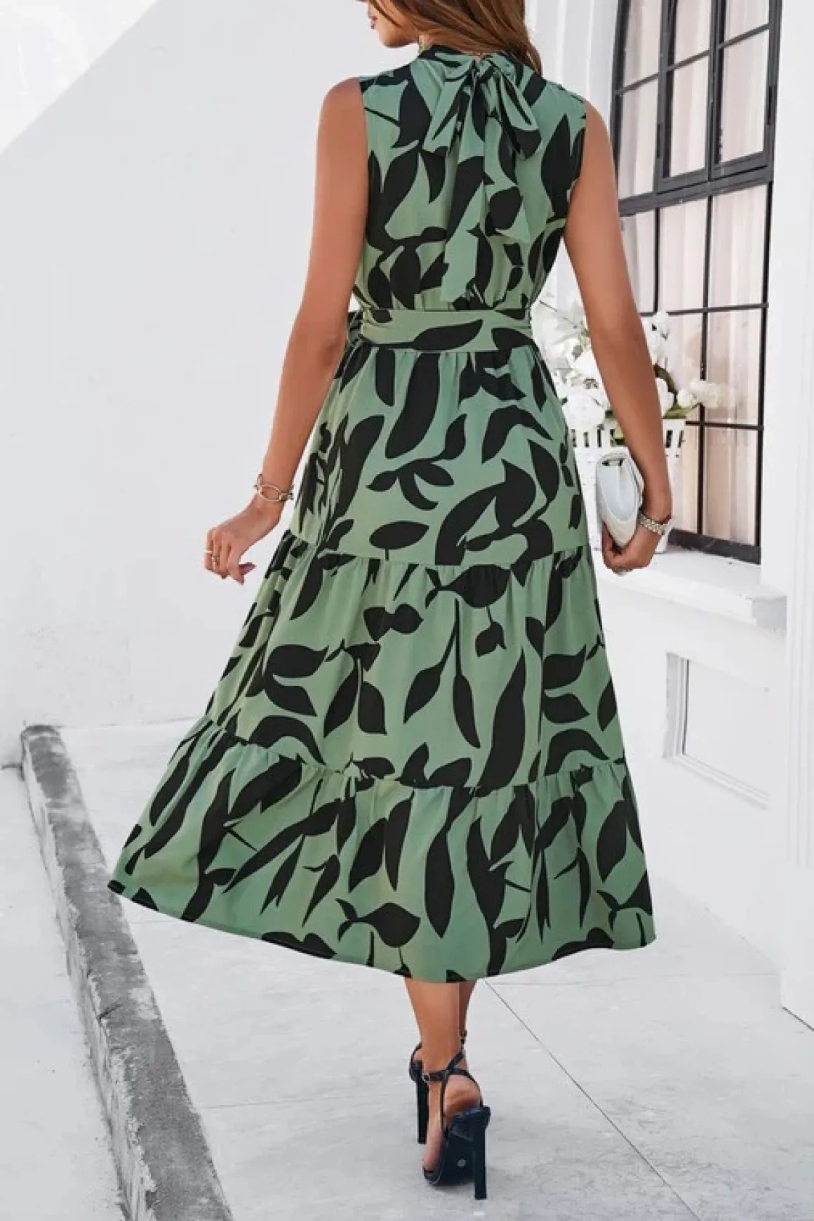 tie_back_patterned_midi_d_2.webp Tie Back Patterned Midi Dress *Online Only*