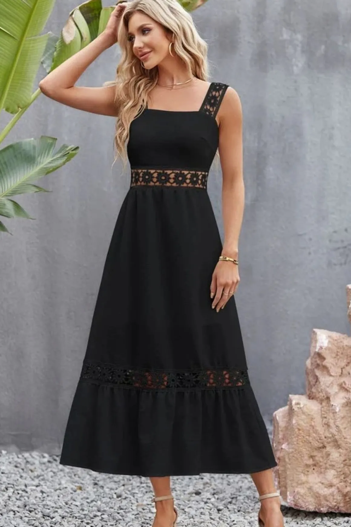 tory_midi_dress_online_on_2.webp Tory Midi Dress *Online Only*