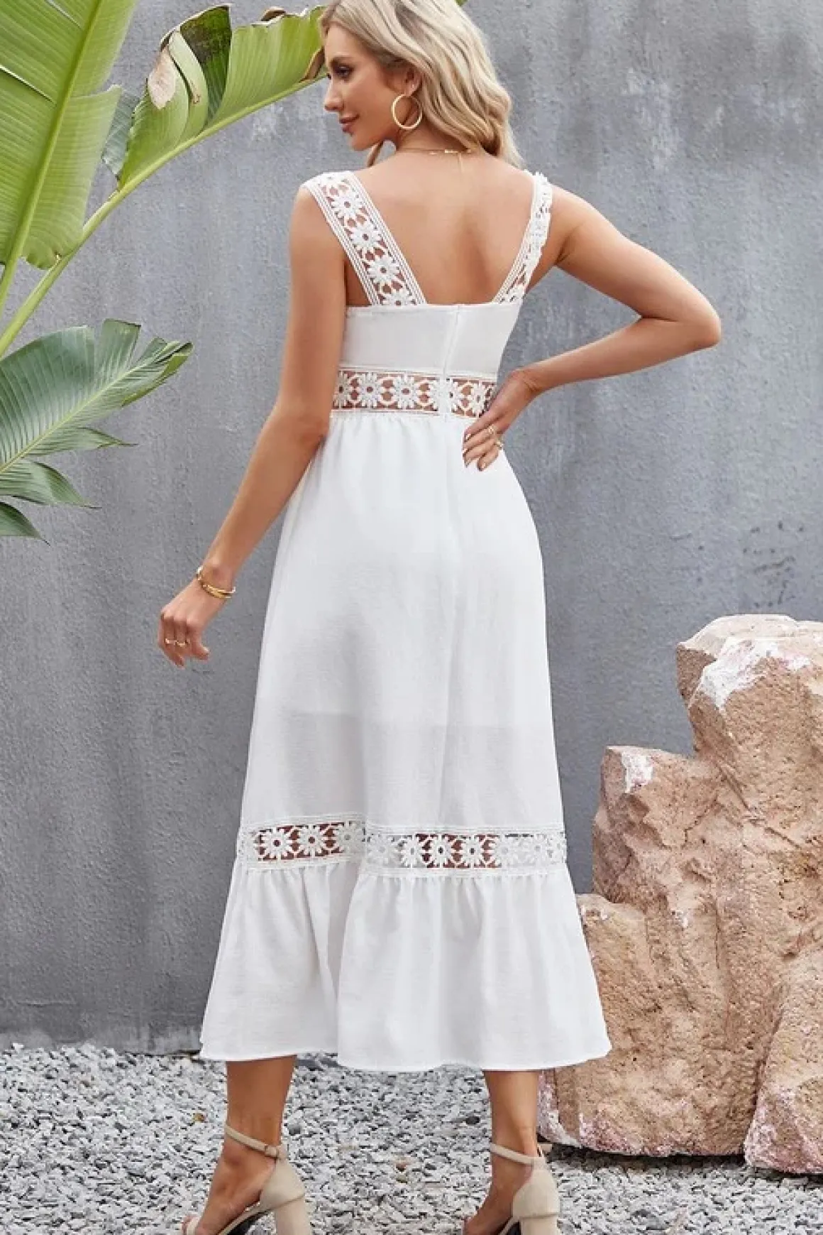 tory_midi_dress_online_on_5.webp Tory Midi Dress *Online Only*