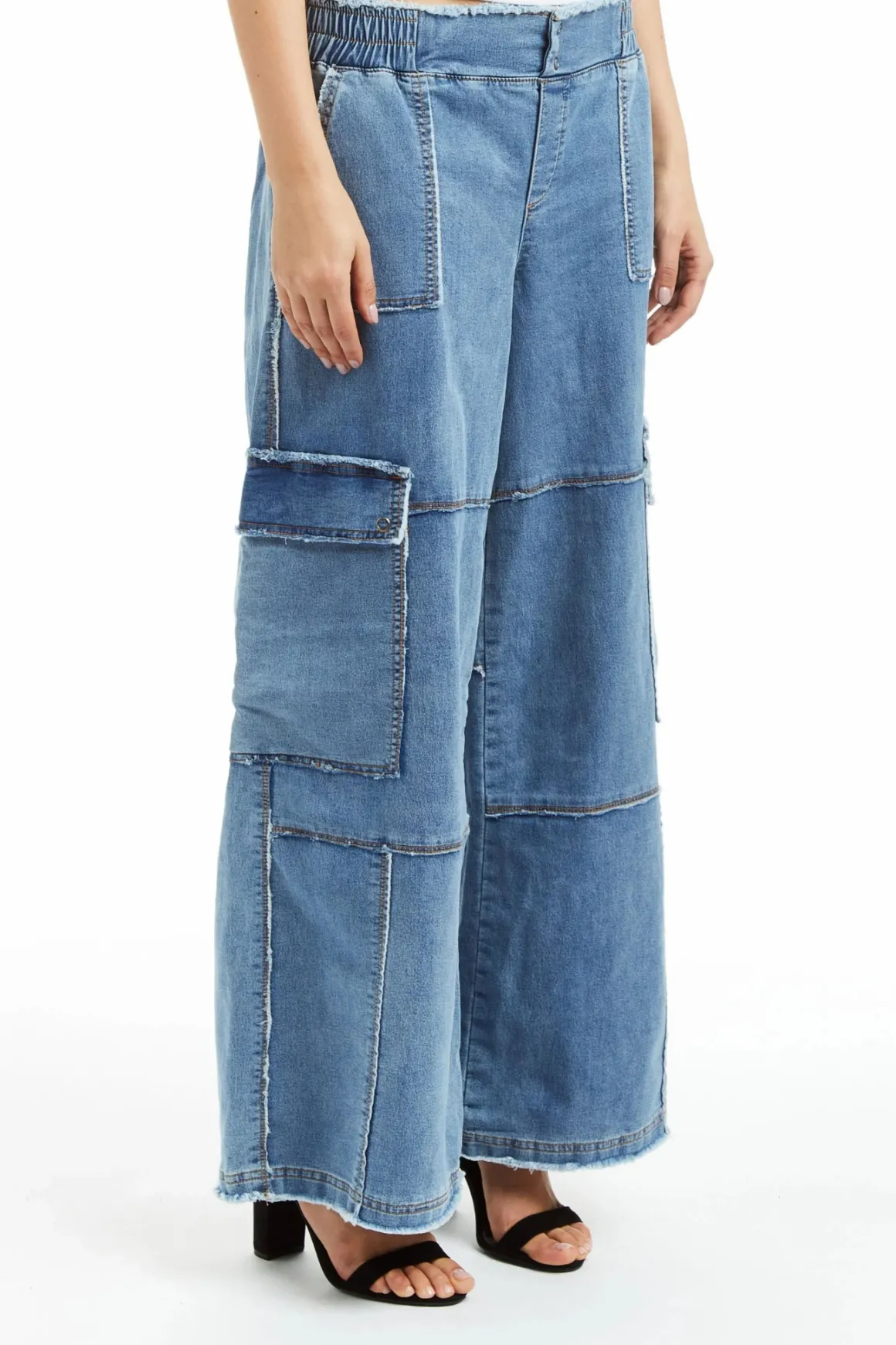 tractr_mid_rise_cargo_lou_2.webp Tractr Mid Rise Cargo Lounge Pants