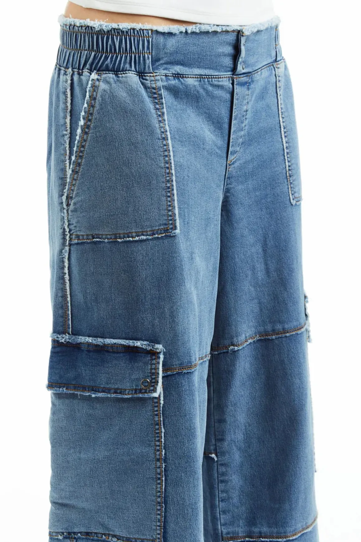 tractr_mid_rise_cargo_lou_3.webp Tractr Mid Rise Cargo Lounge Pants