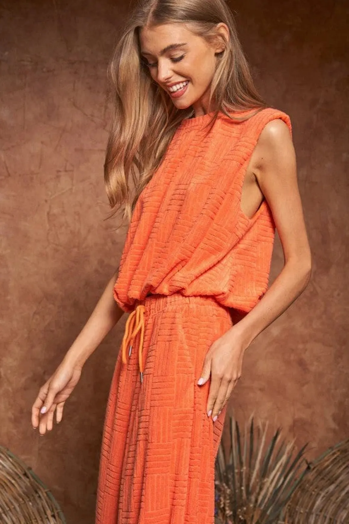velvet_sleeveless_round_n_16.webp Velvet Sleeveless Round Neck Top and Pants Set *Online Only*