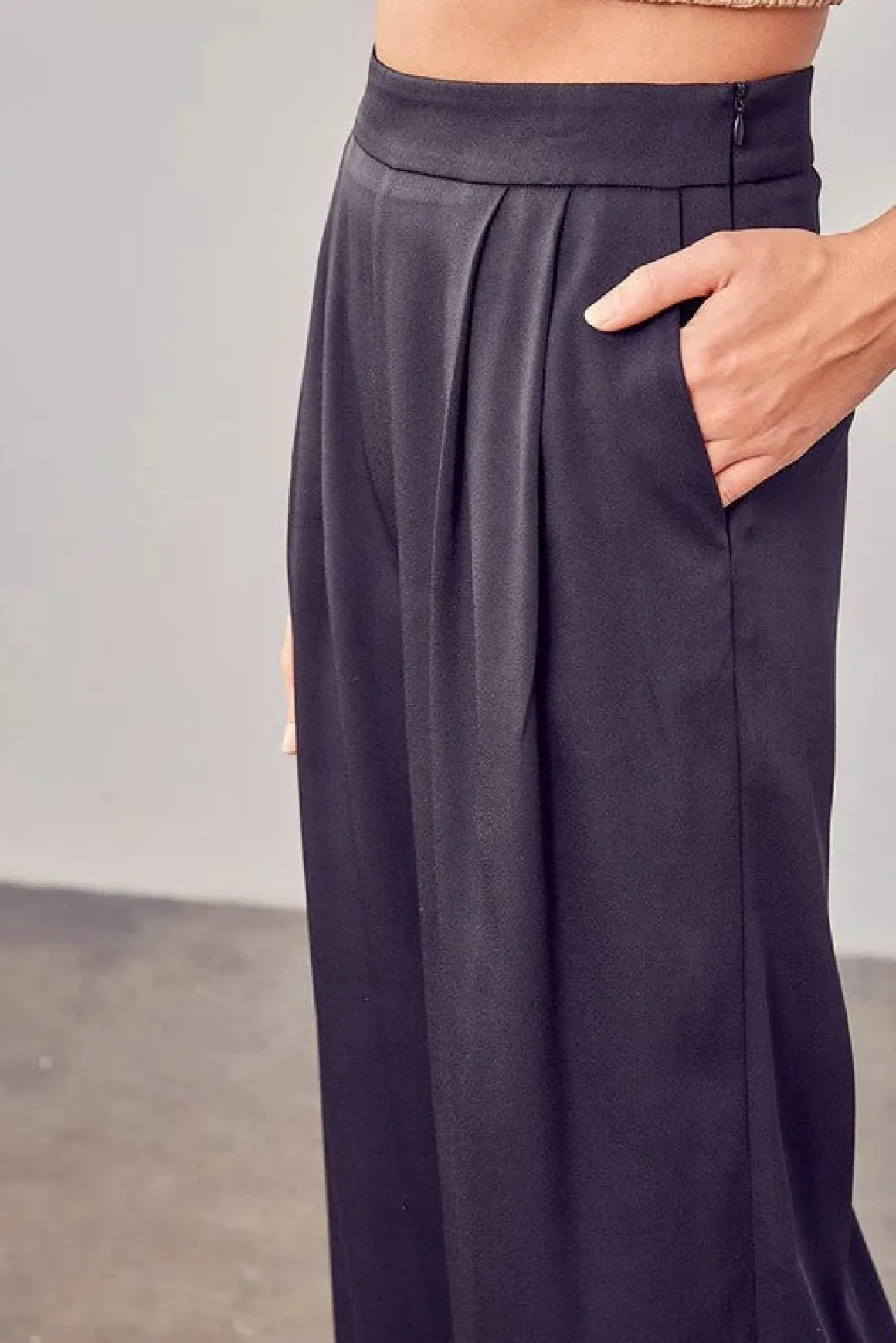 wide_leg_pants_online_onl_3.webp Wide Leg Pants *Online Only*